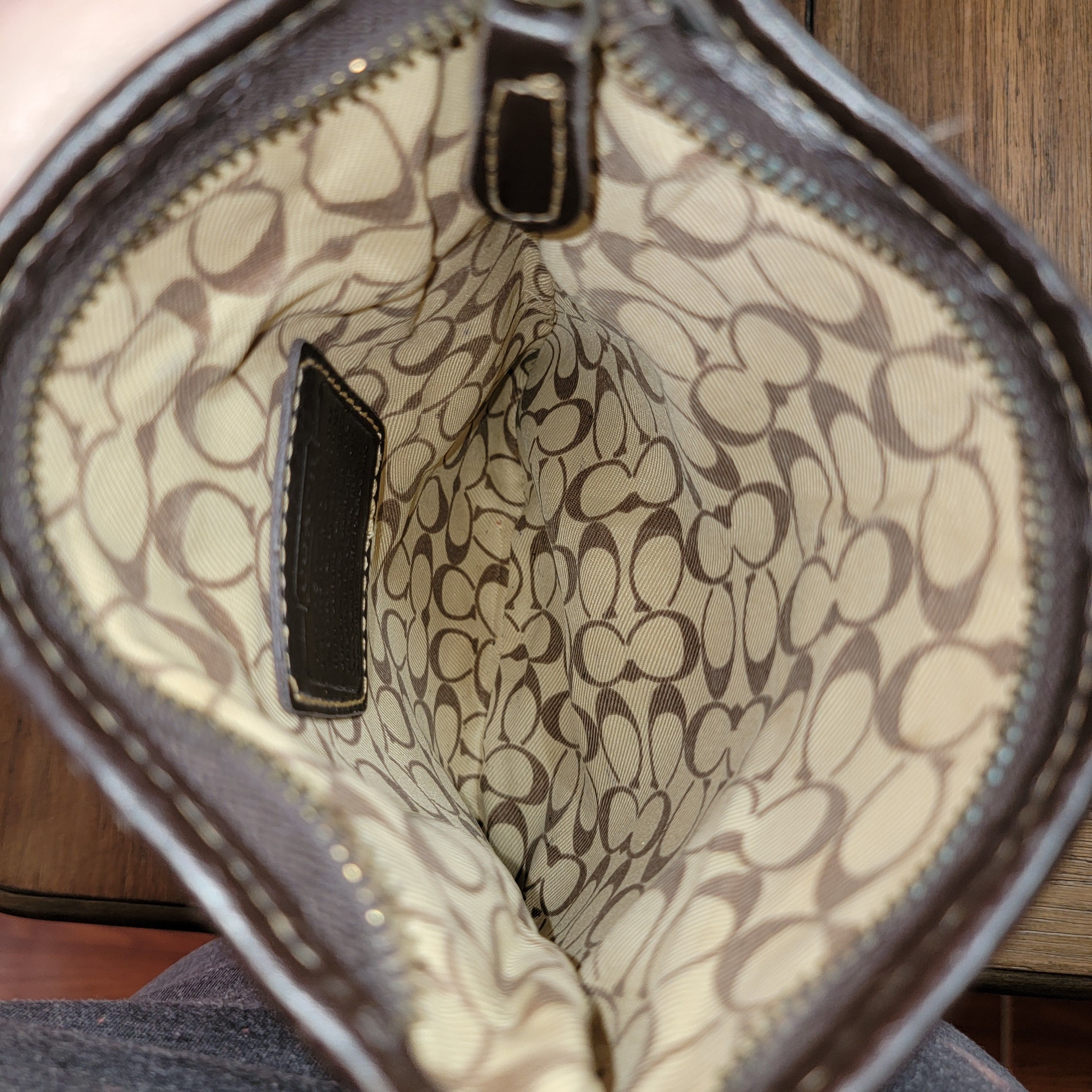 Coach Coach Small Brown Crossbody Bag / Purse Size ONE SIZE - 4 Thumbnail