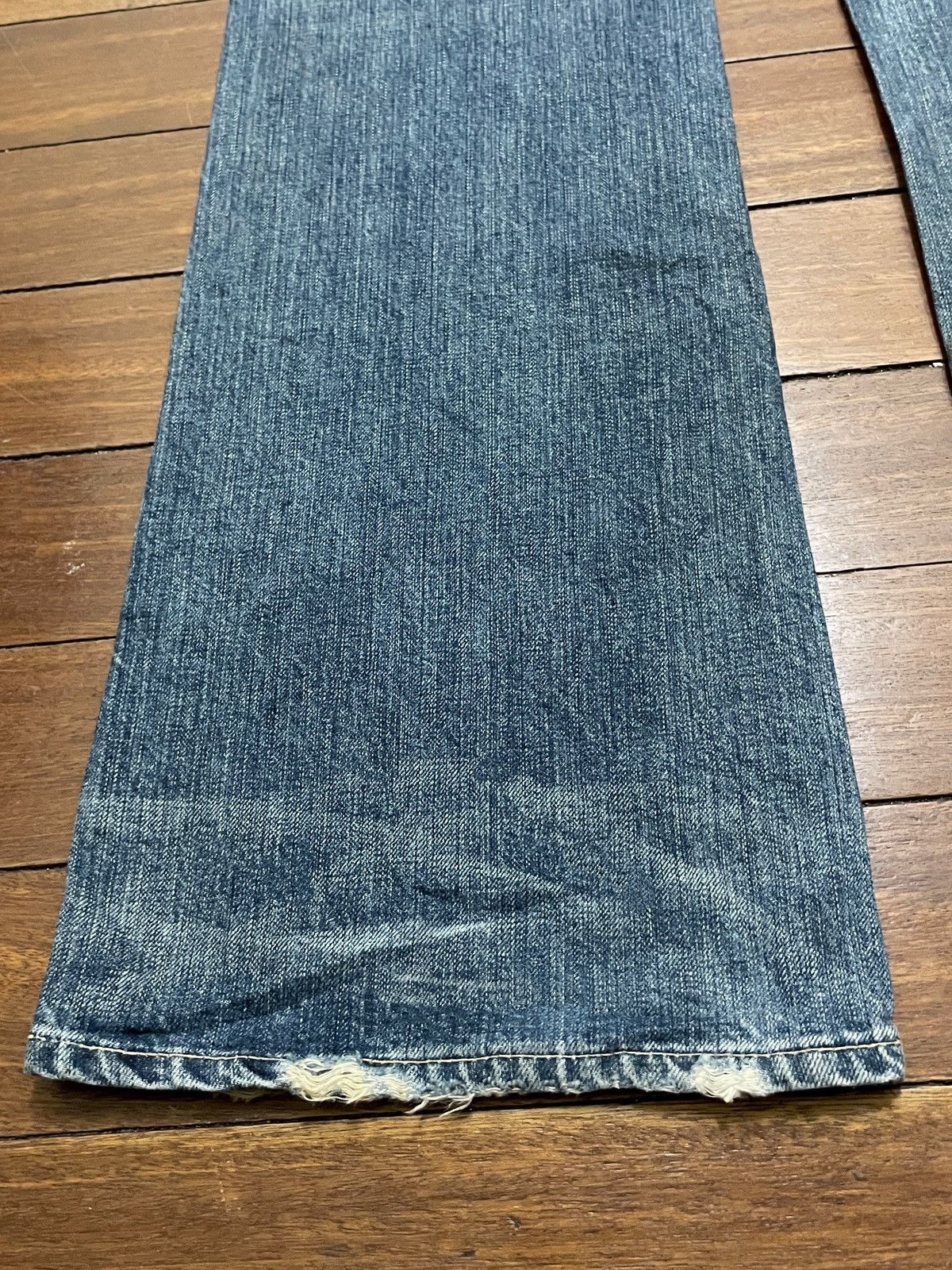 Le Grande Bleu (L.G.B.) Rare Vintage Japanese Brand Chip Pepper Flared Jeans 1990s Size US 31 - 7 Thumbnail