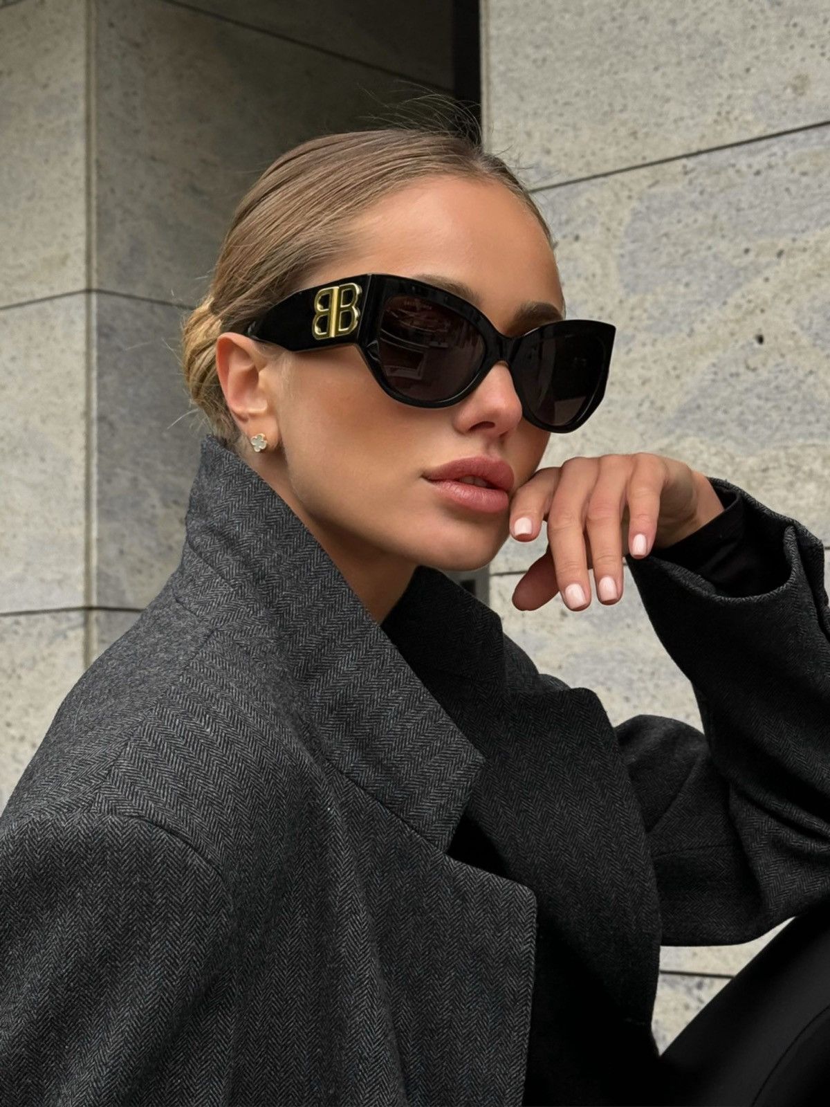 サングラス BALENCIAGA BLACK NYLON ORBIT CAT SUNGLASSES Balenciaga Black Nylon Orbit Cat Sunglasses | Grailed