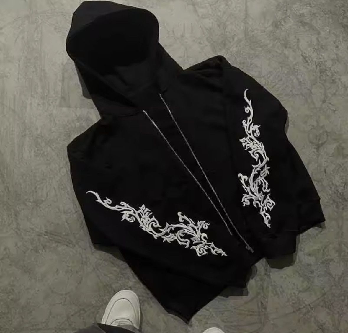 Other Fashion Punk Y2K Hip Hop Flower Embroidered Zipper Hoodies Size US L / EU 52-54 / 3 - 2 Thumbnail