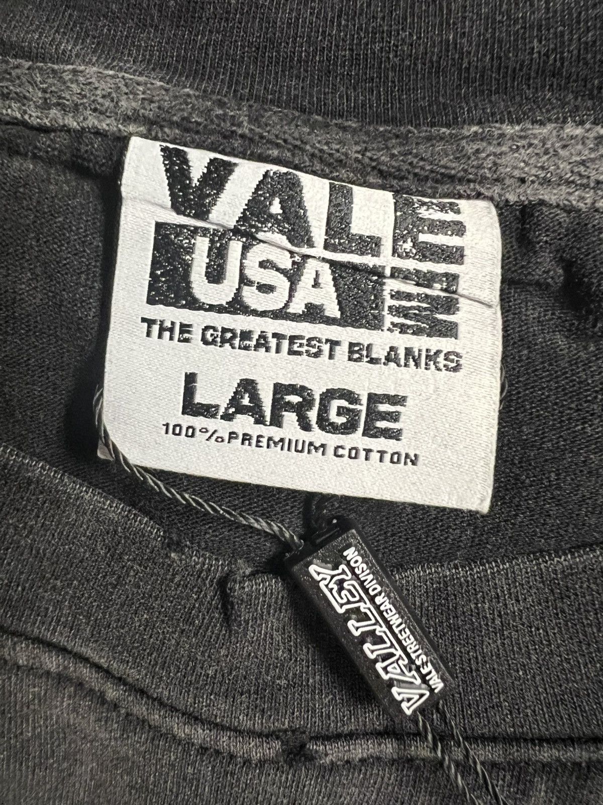 Vale Vale Damned Bling Tee Size US L / EU 52-54 / 3 - 4 Thumbnail