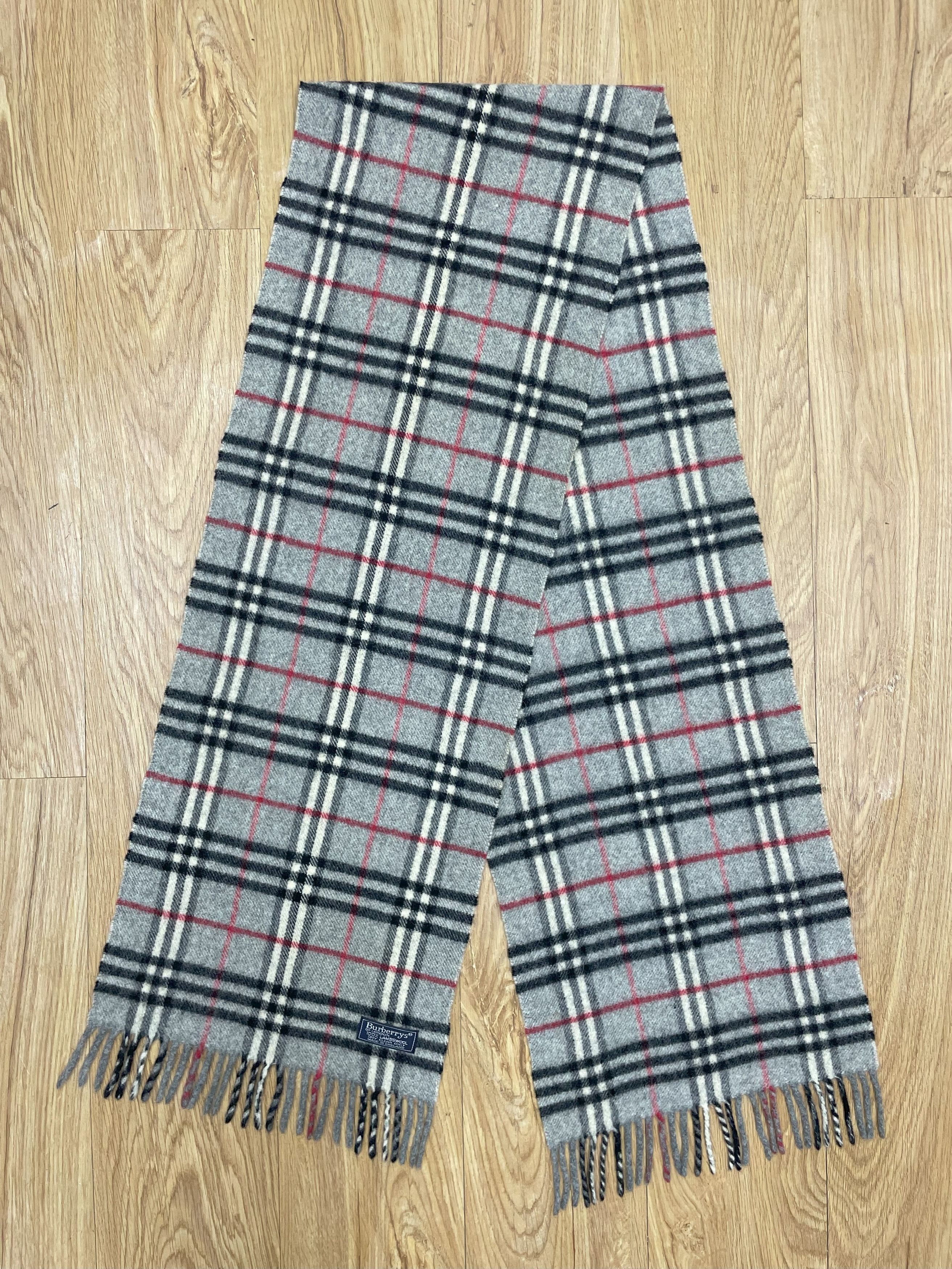 Burberry Burberrys Scarf / Muffler - 6155 Size ONE SIZE - 4 Thumbnail