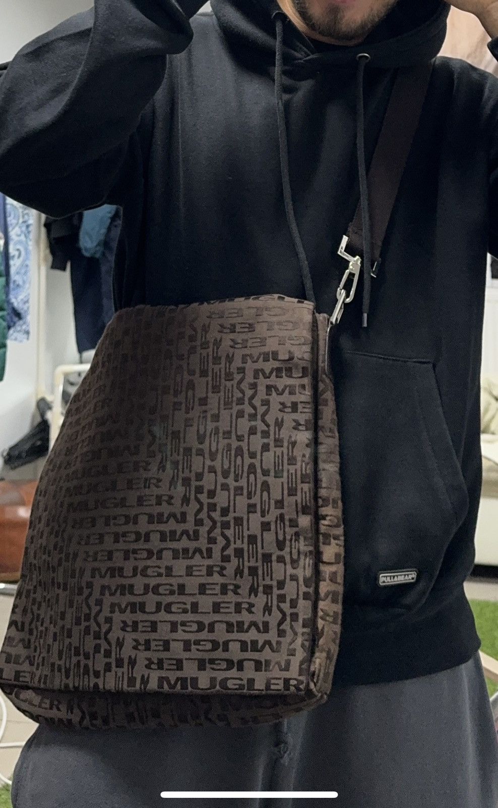 Designer × Thierry Mugler Thierry Mugler Rare Monogram Shoulder Bag Size ONE SIZE - 18 Thumbnail