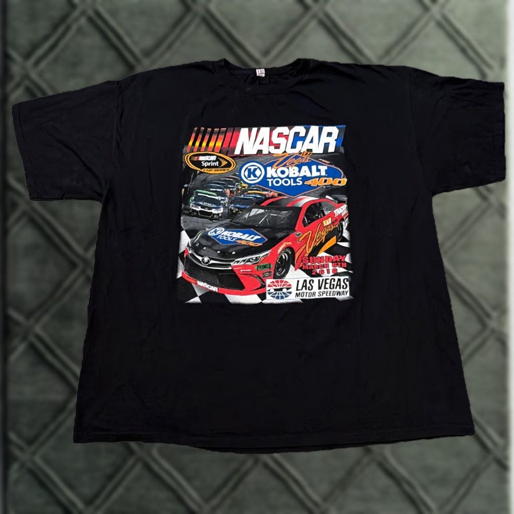 NASCAR NASCAR Las Vegas Motor Speedway 2016 Kobalt Tools 400 Black Racing T-Shirt XL Size US XL / EU 56 / 4 - 1 Thumbnail