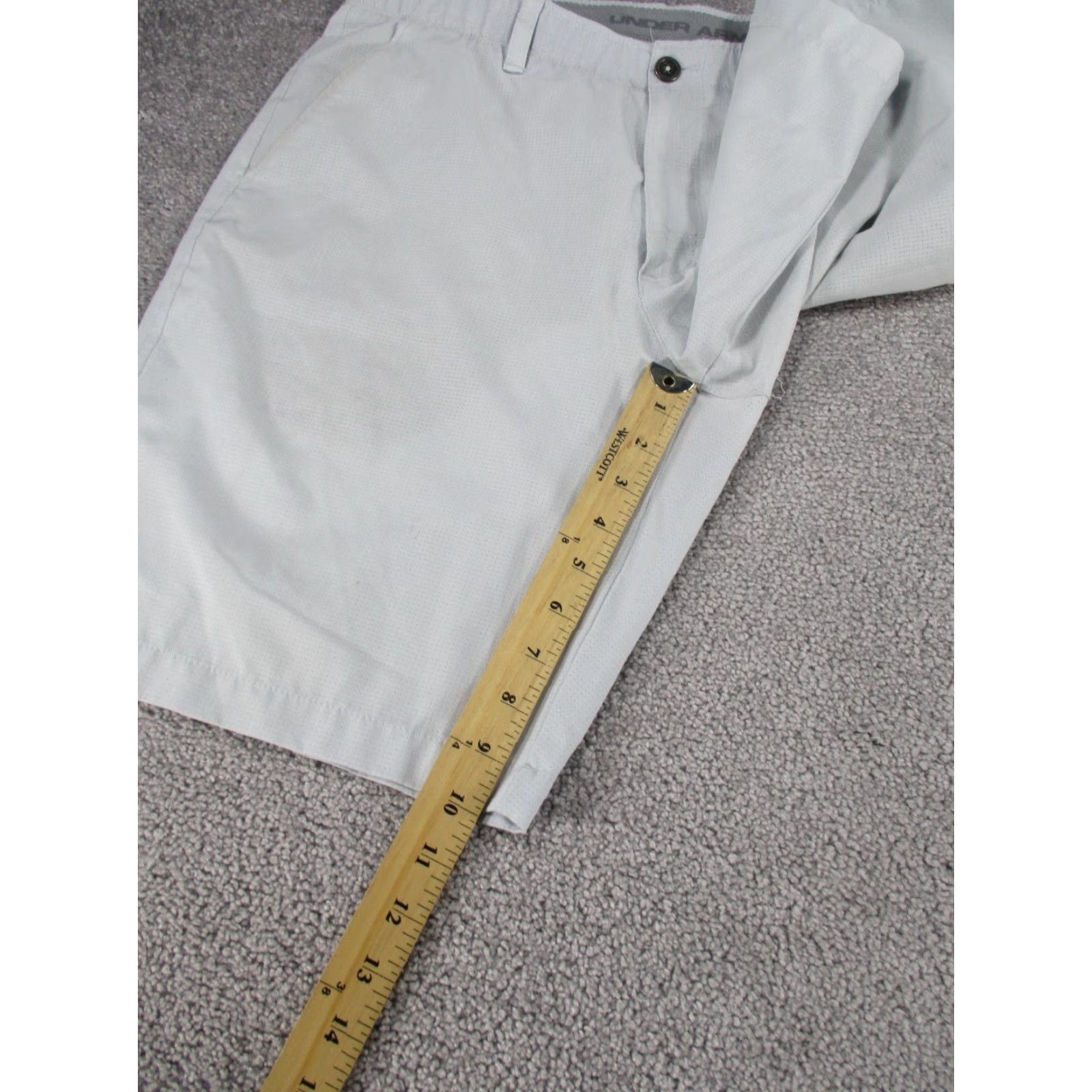 Under Armour Under Armour Shorts Mens 36 HeatGear Light Gray Chino Casual Travel Workwear 36 Gray Mens Size US 36 / EU 52 - 6 Thumbnail