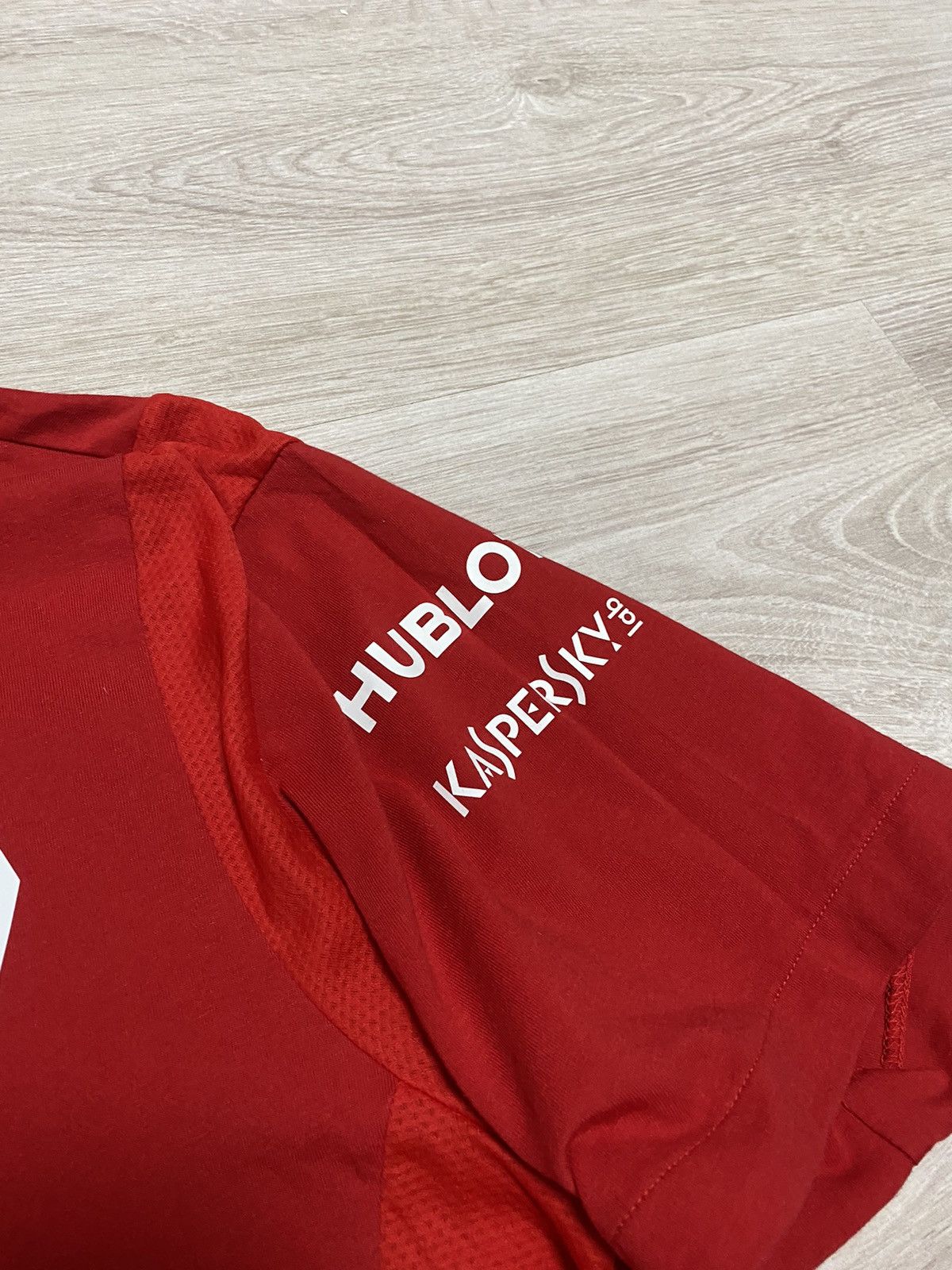Formula 1 Scuderia Ferrari F1 Leclarc Team T-Shirt Mens Red 2019 Size US XL / EU 56 / 4 - 7 Thumbnail