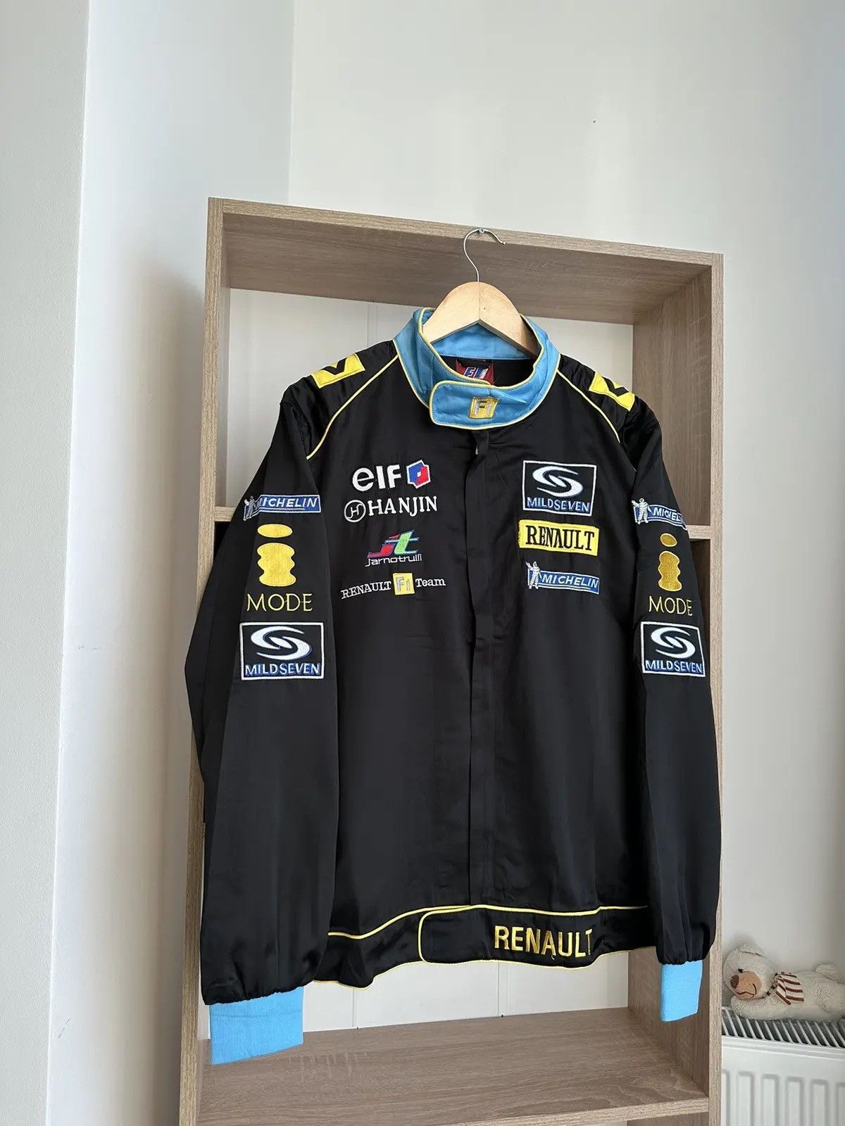 Formula 1 × Vintage Vintage Renault F1Team Racing Mild Seven Formula Uno Jacket Size US L / EU 52-54 / 3 - 13 Thumbnail