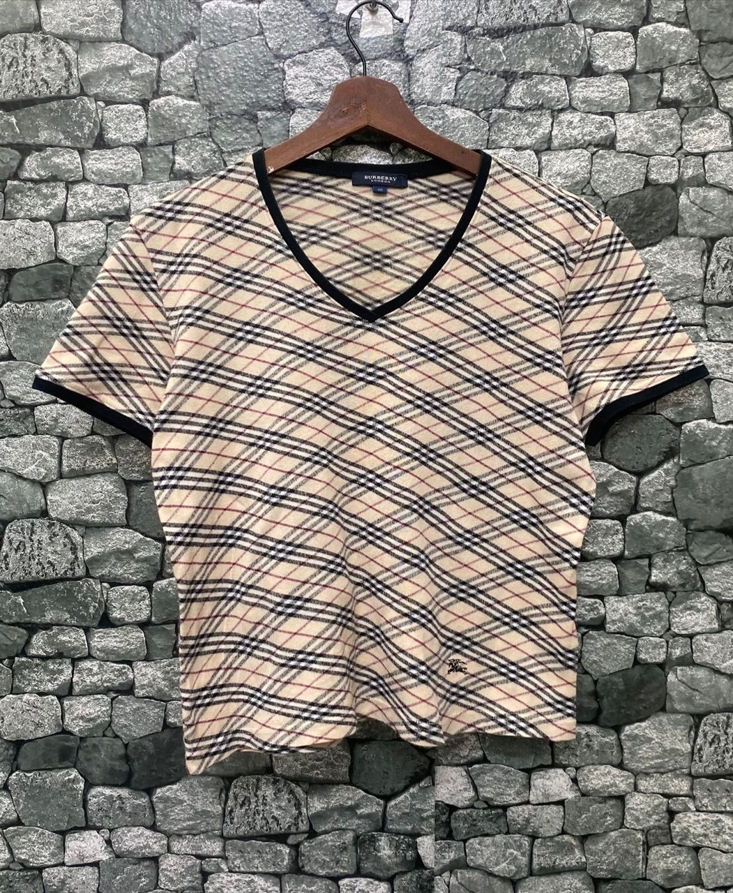 Burberry Vintage Burberry London Tshirt Size M / US 6-8 / IT 42-44 - 1 Thumbnail