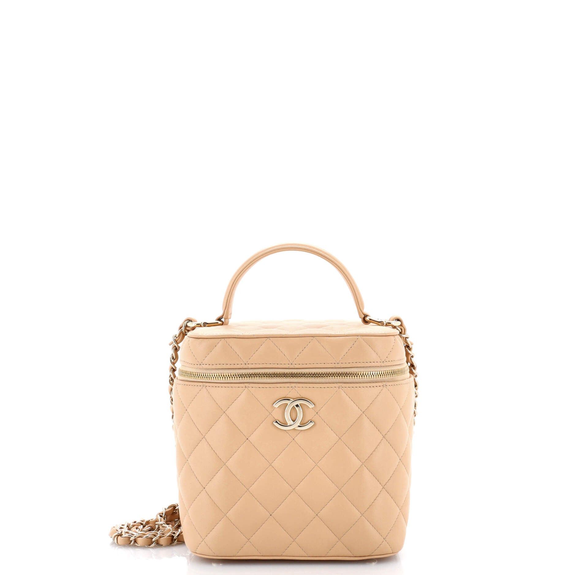 Chanel CC Top Handle Vanity Case with Chain Size ONE SIZE - 1 Thumbnail
