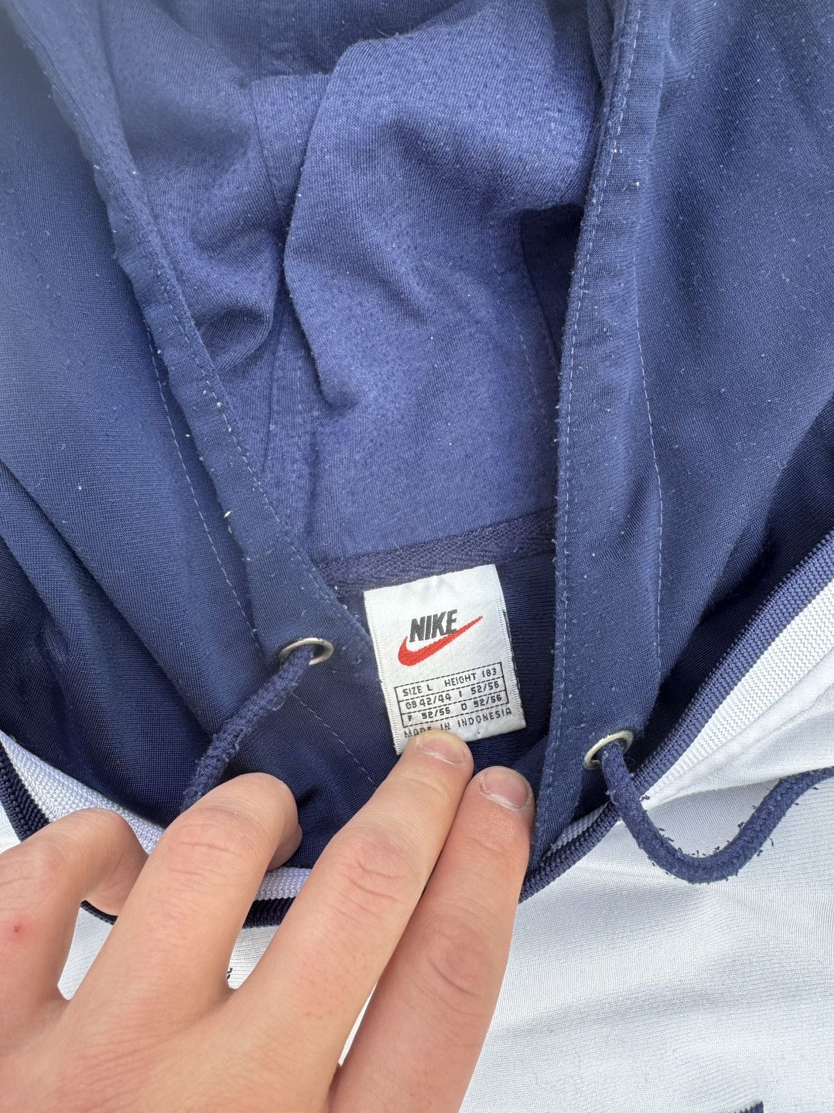 Nike × Vintage Vintage Nike Spell Out Y2K Hoodie Size US L / EU 52-54 / 3 - 5 Thumbnail