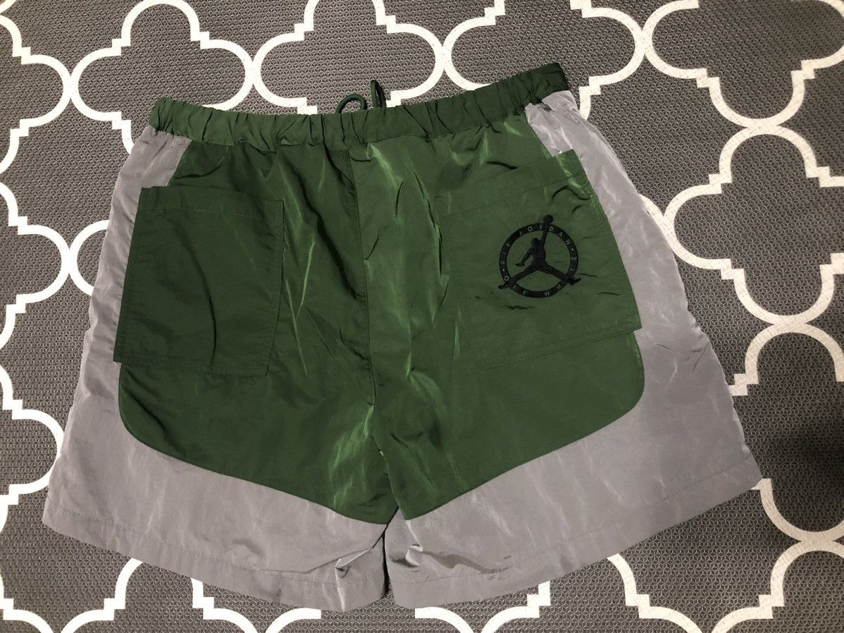 Jordan Brand × Off-White Off White x Jordan Shorts Green/Grey Size XL Size US 35 - 2 Thumbnail