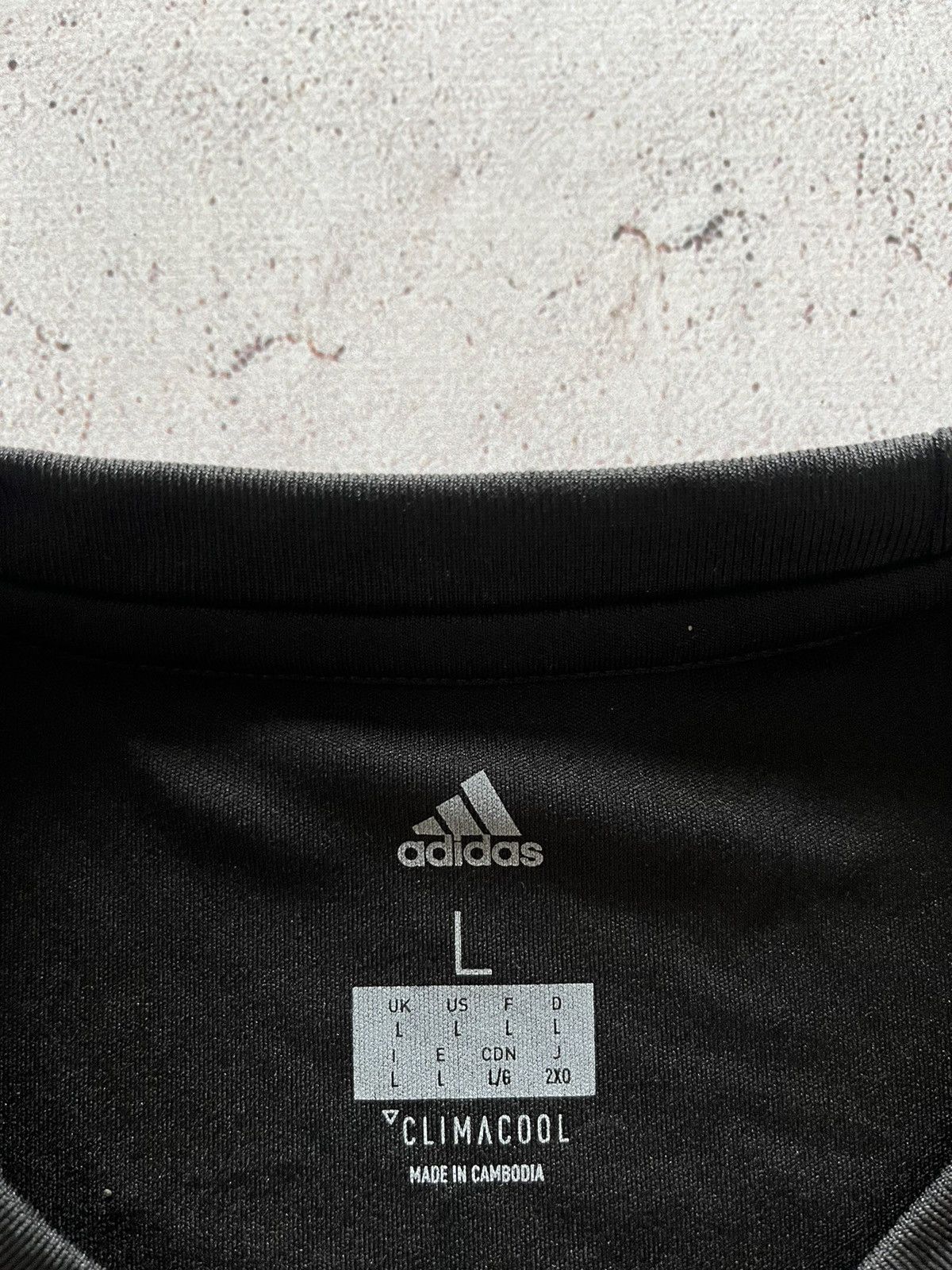 Adidas MANCHESTER UNITED 2017 2018 AWAY SOCCER JERSEY ADIDAS Size US L / EU 52-54 / 3 - 5 Thumbnail