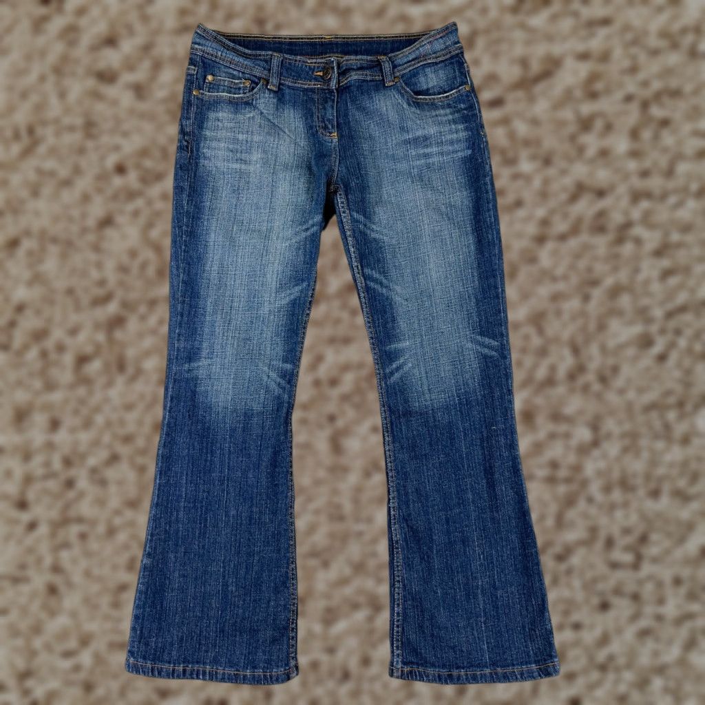 CO Denim Co Jeans Womens 14 Blue Denim Flared Low Rise 33x30 Cotton Blend 5-Pocket Zipper Distressed Regular Size 14 Womens Jeans Size 36" / US 14 / IT 50 - 1 Thumbnail