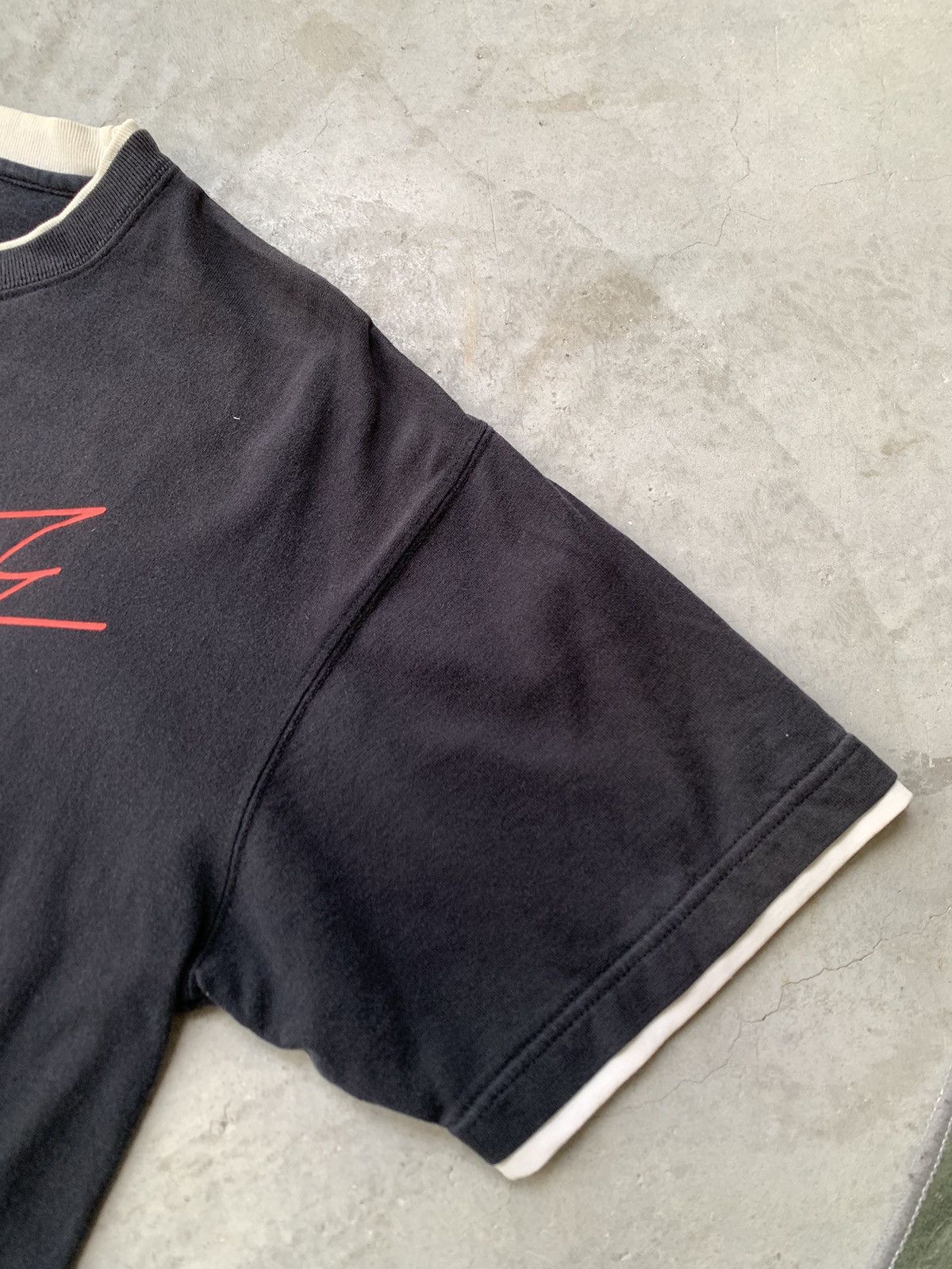 Vintage Vtg y2k badboy tshirt Size US L / EU 52-54 / 3 - 6 Thumbnail