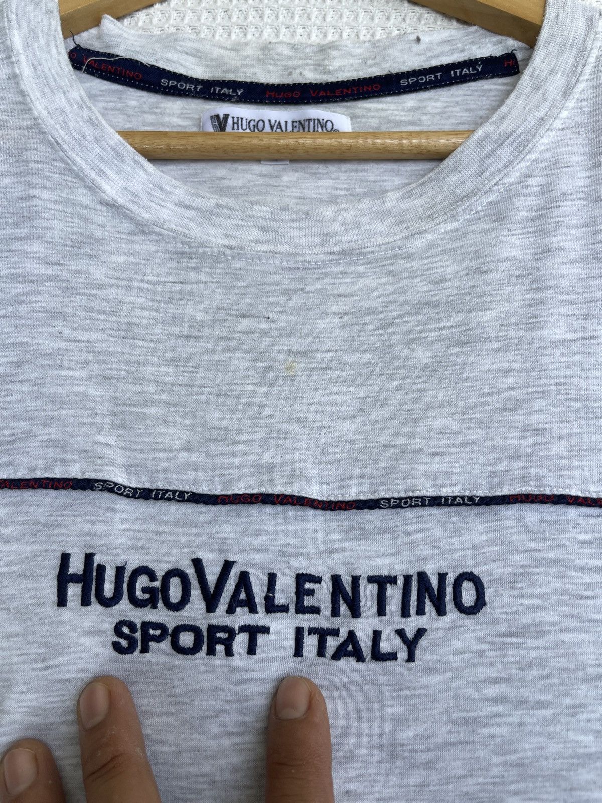 Hugo Last Drop🔥Rare🔥Vtg Hugo Valentino Sport Italy Spell Out Tee Size US XL / EU 56 / 4 - 10 Thumbnail