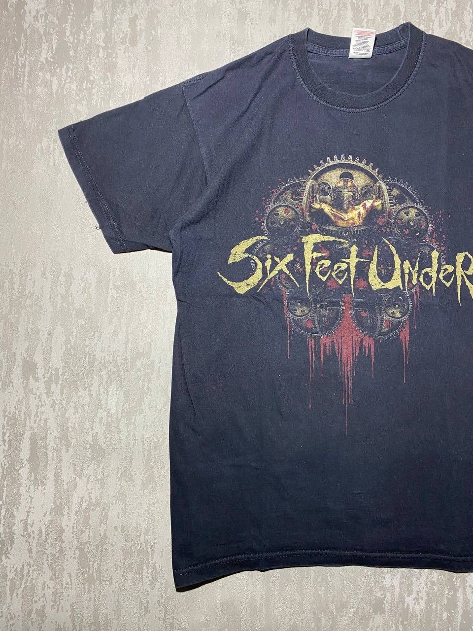 Band Tees × Vintage Vintage Y2K Six Feet Under Skulls hands Horror Tee Size US M / EU 48-50 / 2 - 2 Thumbnail