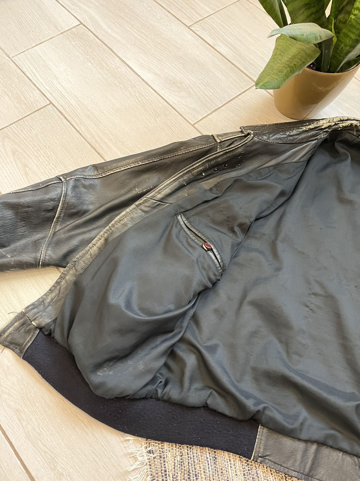 Harley Davidson × Vintage Vintage Willie G Harley Davidson Leather Jacket autographed Size US XL / EU 56 / 4 - 25 Thumbnail