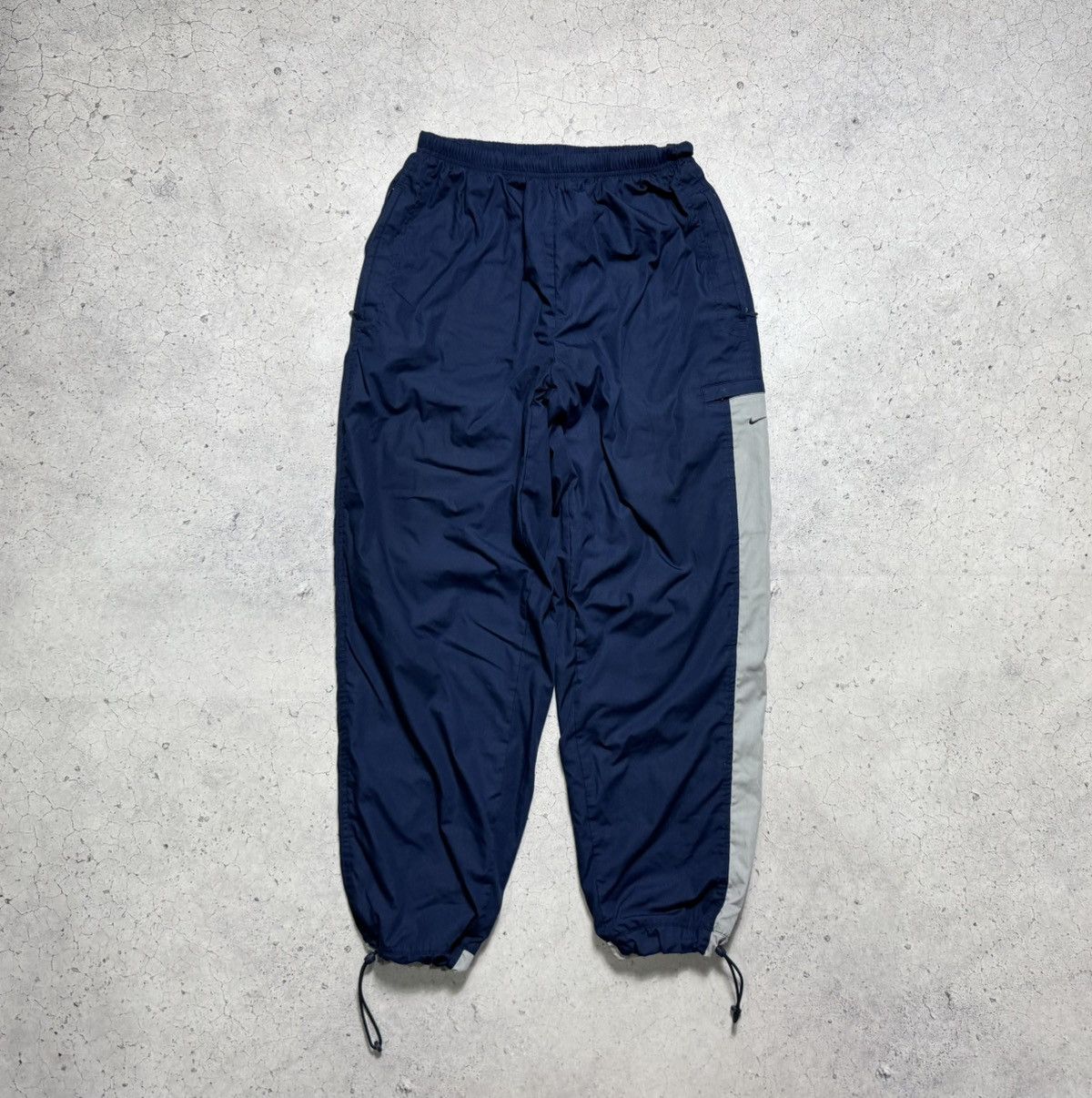 Nike Nike Vintage Track Pants Baggy Drill Swoosh Y2K Navy Nylon Size US 34 / EU 50 - 1 Thumbnail