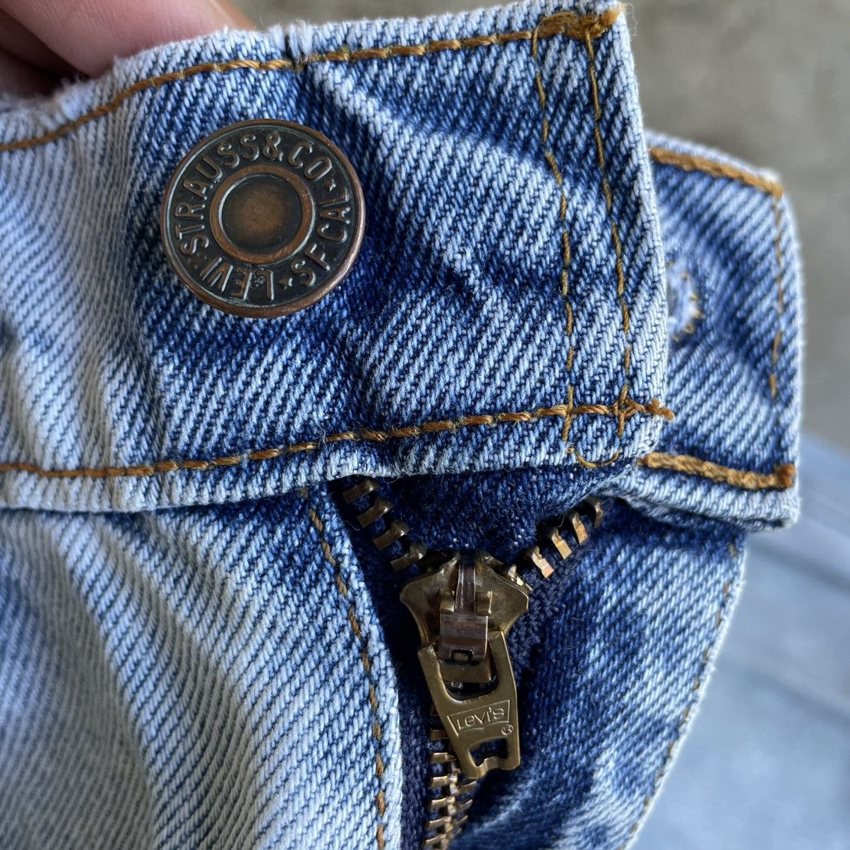 Levi's Vintage Clothing 🔥Vintage Levis Stoned Washed Ripped Distress Dirty Jeans Size US 30 / EU 46 - 16 Thumbnail