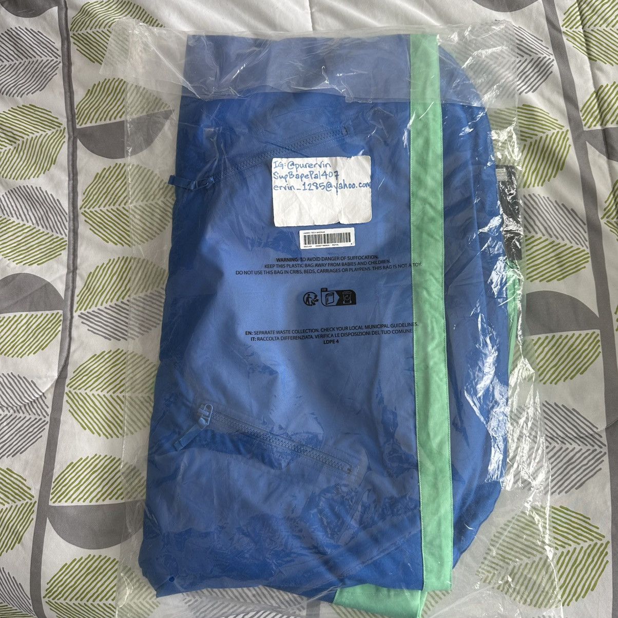 Supreme × Umbro UMBRO TECH ANORAK size S Size US S / EU 44-46 / 1 - 2 Thumbnail