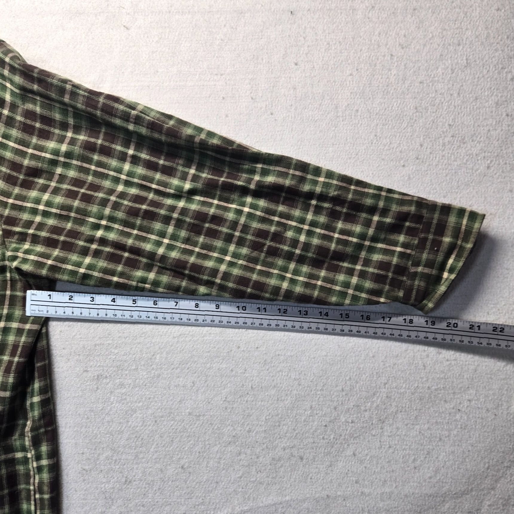 Van Heusen Van Heusen Shirt 2XL Green Plaid Button-Up Adult Men’s Flannel Cotton Shirt Size US XXL / EU 58 / 5 - 5 Thumbnail
