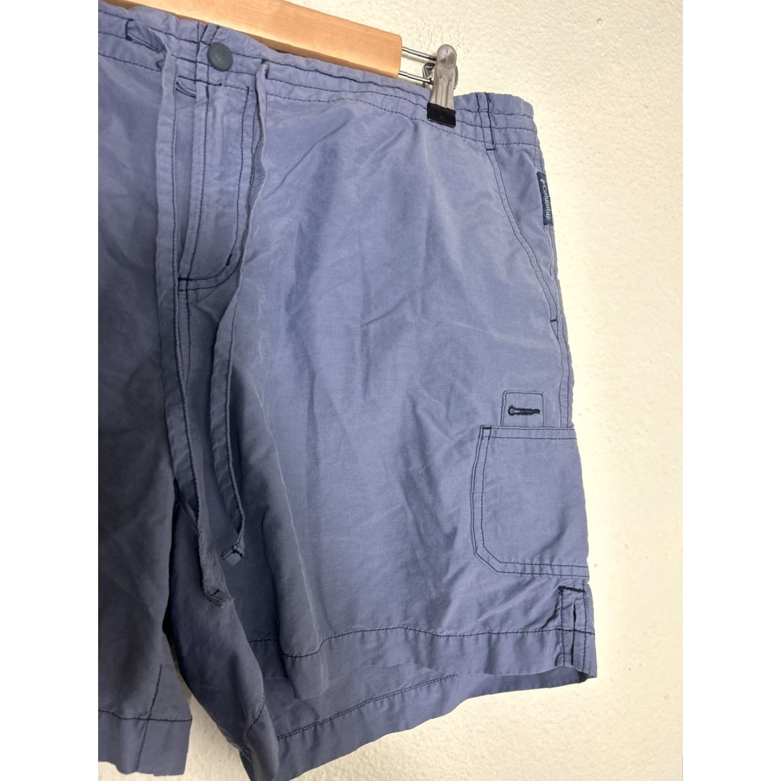 Vintage VINTAGE Columbia Womens Large Blue Shorts Cotton Nylon Drawstring 36x6 Cargo Women L Blue Cargo 36x6 Size 36" / US 14 / IT 50 - 3 Thumbnail