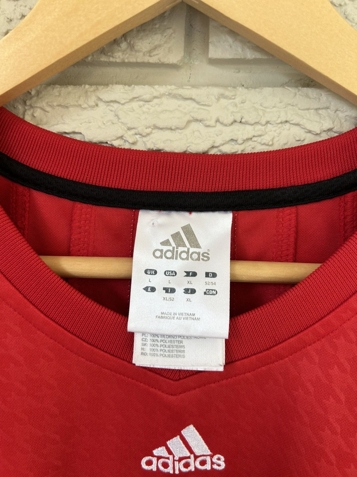 Adidas × NBA × Vintage Vintage Adidas Toronto Raptors Soccer Jersey Size US L / EU 52-54 / 3 - 10 Thumbnail