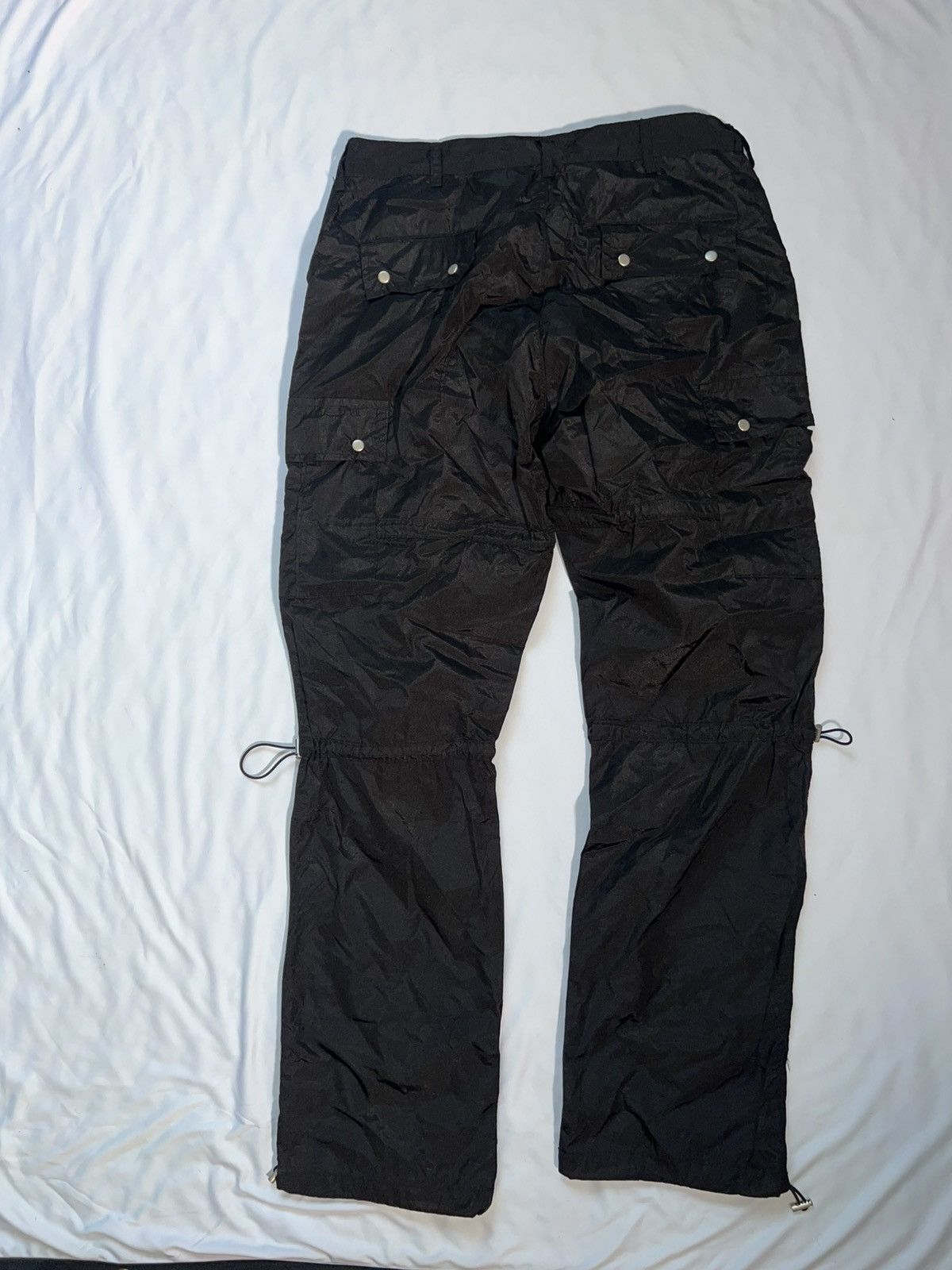 MNML Black cargo pants Size US 33 - 4 Thumbnail