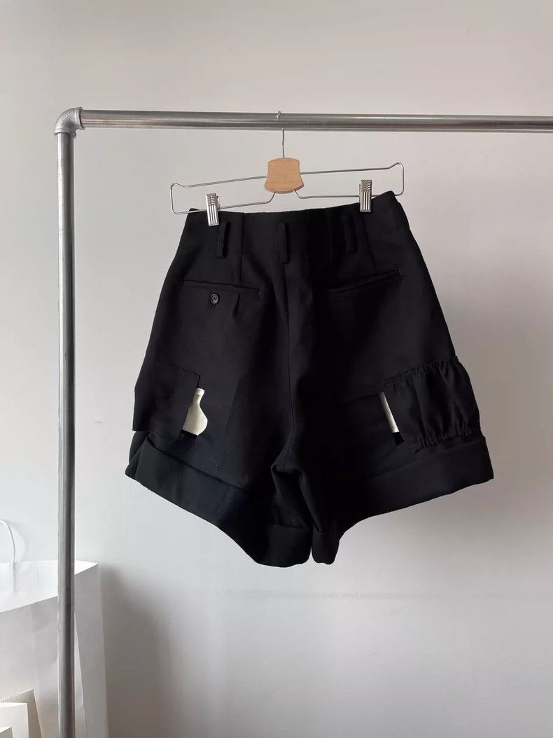 Comme des Garcons Comme des Garcons size S Bow shorts Size 26" / US 2 / IT 38 - 2 Thumbnail