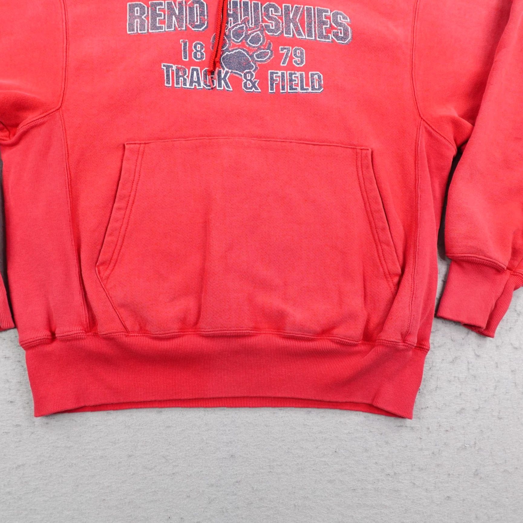 Champion VINTAGE Reno Huskies Hoodie Mens Medium Red Champion Reverse Weave Sweatshirt Size US M / EU 48-50 / 2 - 4 Thumbnail