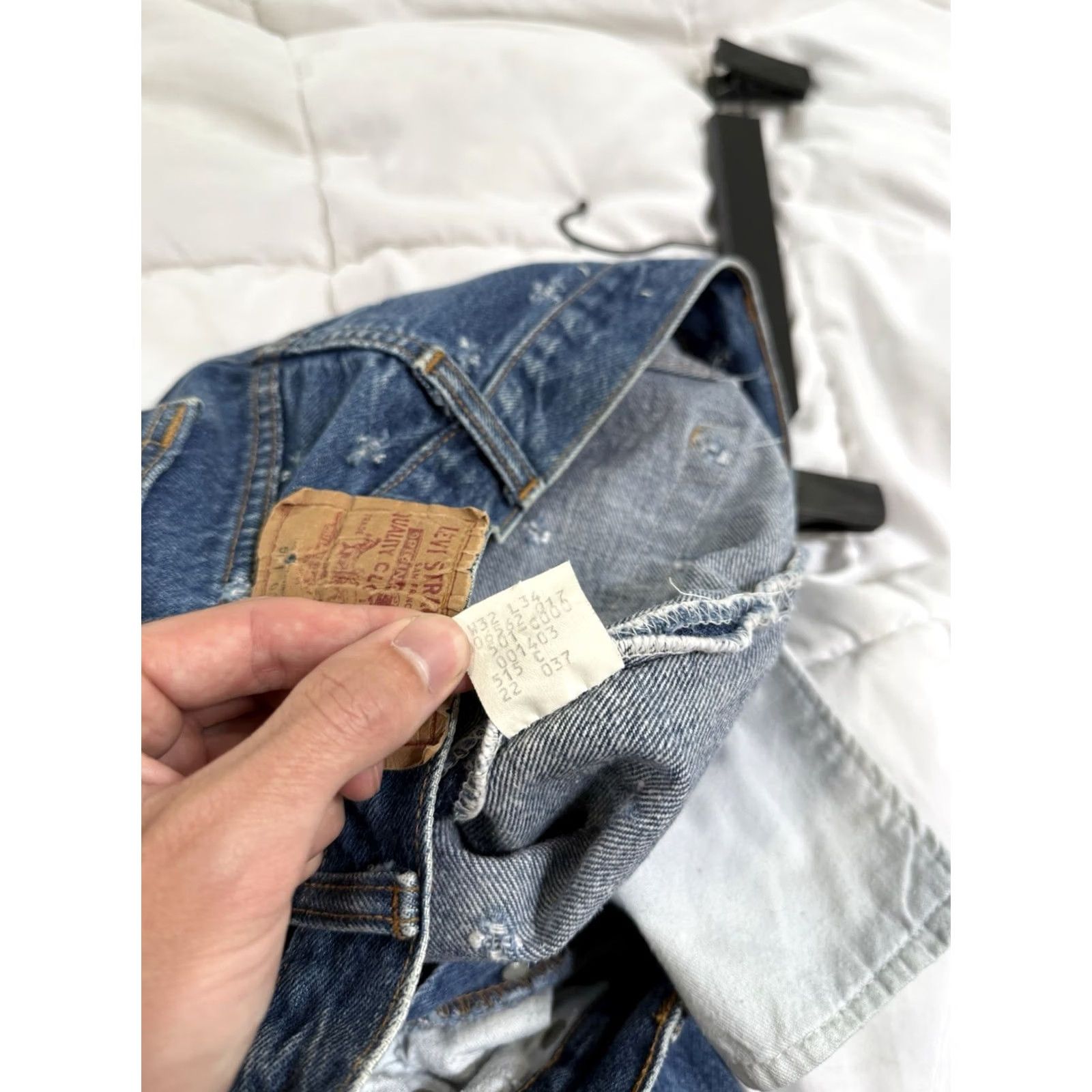 Levi's VINTAGE Levi's 501 Button Fly Perforated Denim Jeans Shirt? Size US 32 / EU 48 - 7 Thumbnail