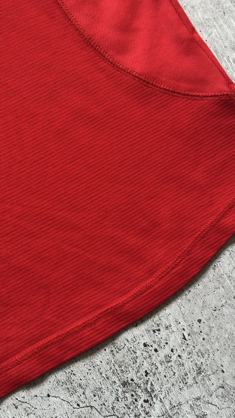 Umbro 2000/01 Umbro Manchester United Vintage Home Soccer Jersey Size US L / EU 52-54 / 3 - 10 Thumbnail
