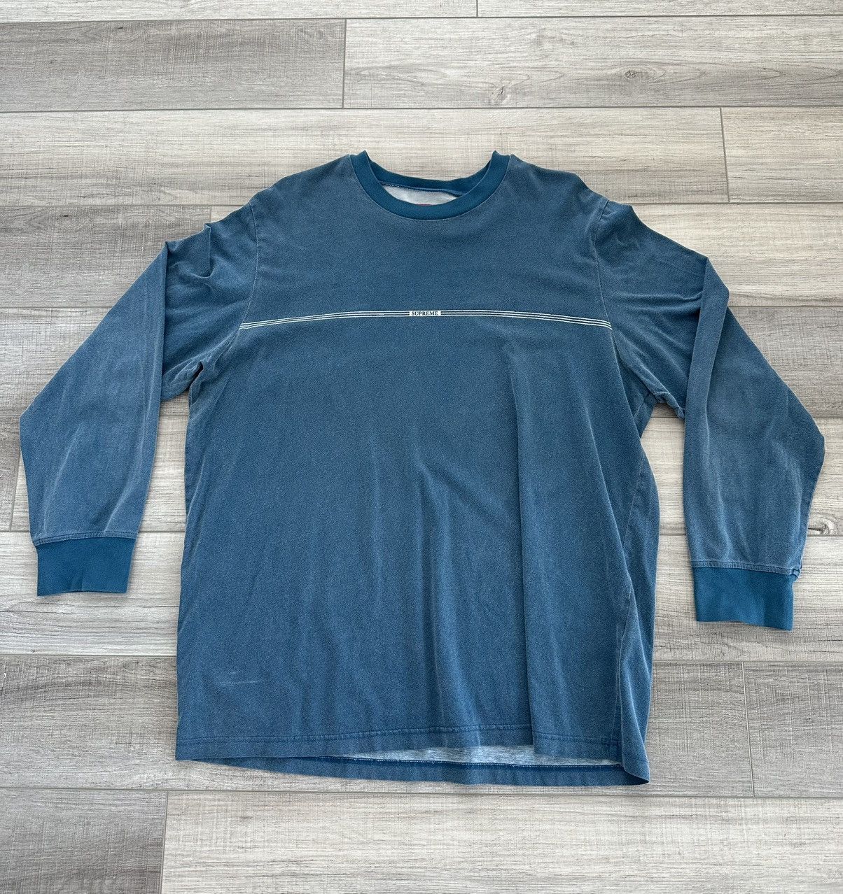 Supreme Supreme Small Print Longsleeve Size US XL / EU 56 / 4 - 1 Thumbnail