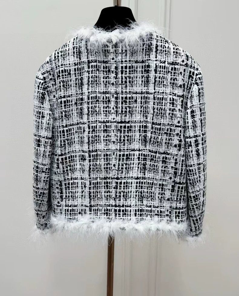 Chanel Chanel 25 Spring and Summer Latest Popular Plaid Feather T Size XS / US 0-2 / IT 36-38 - 2 Thumbnail