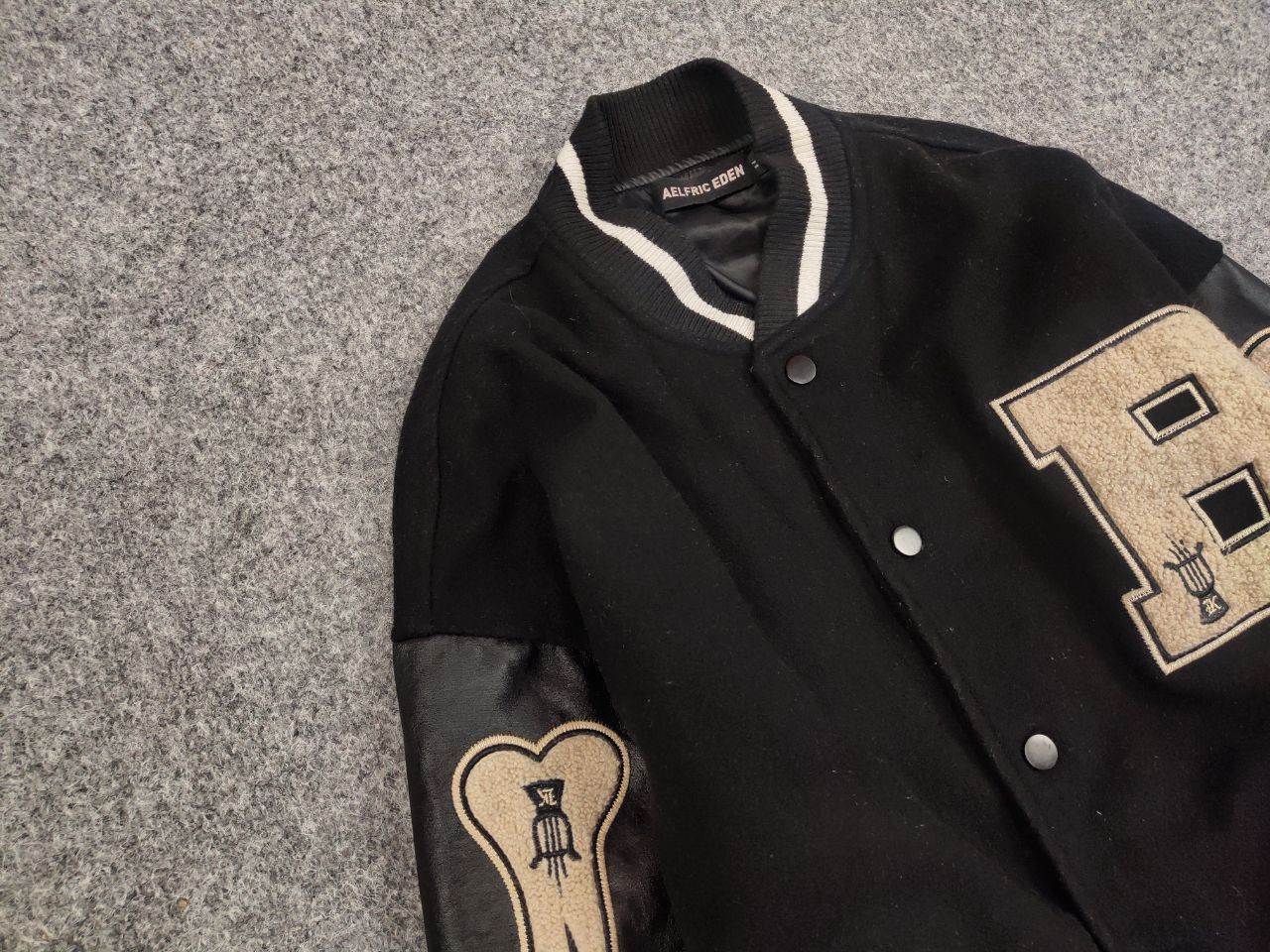 Japanese Brand Vintage Bones Japan Skeleton Letterman Varsity Bomber Jacket Size US S / EU 44-46 / 1 - 7 Thumbnail