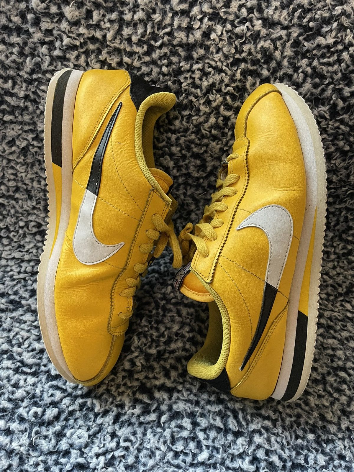 Nike Nike Cortez NBA Amarillo Size US 10 / EU 43 - 6 Thumbnail