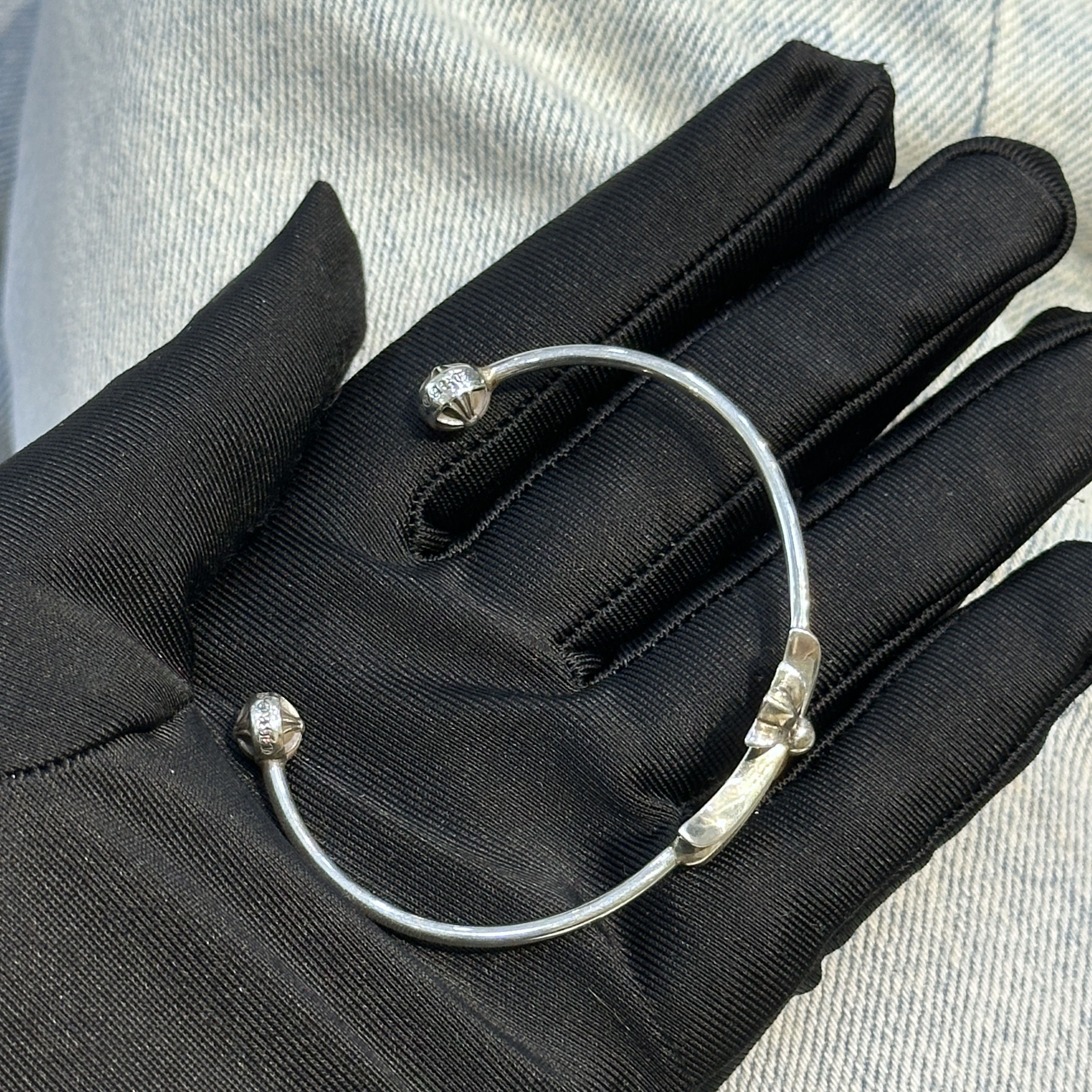 Chrome Hearts Chrome Hearts Skinny Bangle Tiny Ch Cross Bracelet Size ONE SIZE - 12 Thumbnail