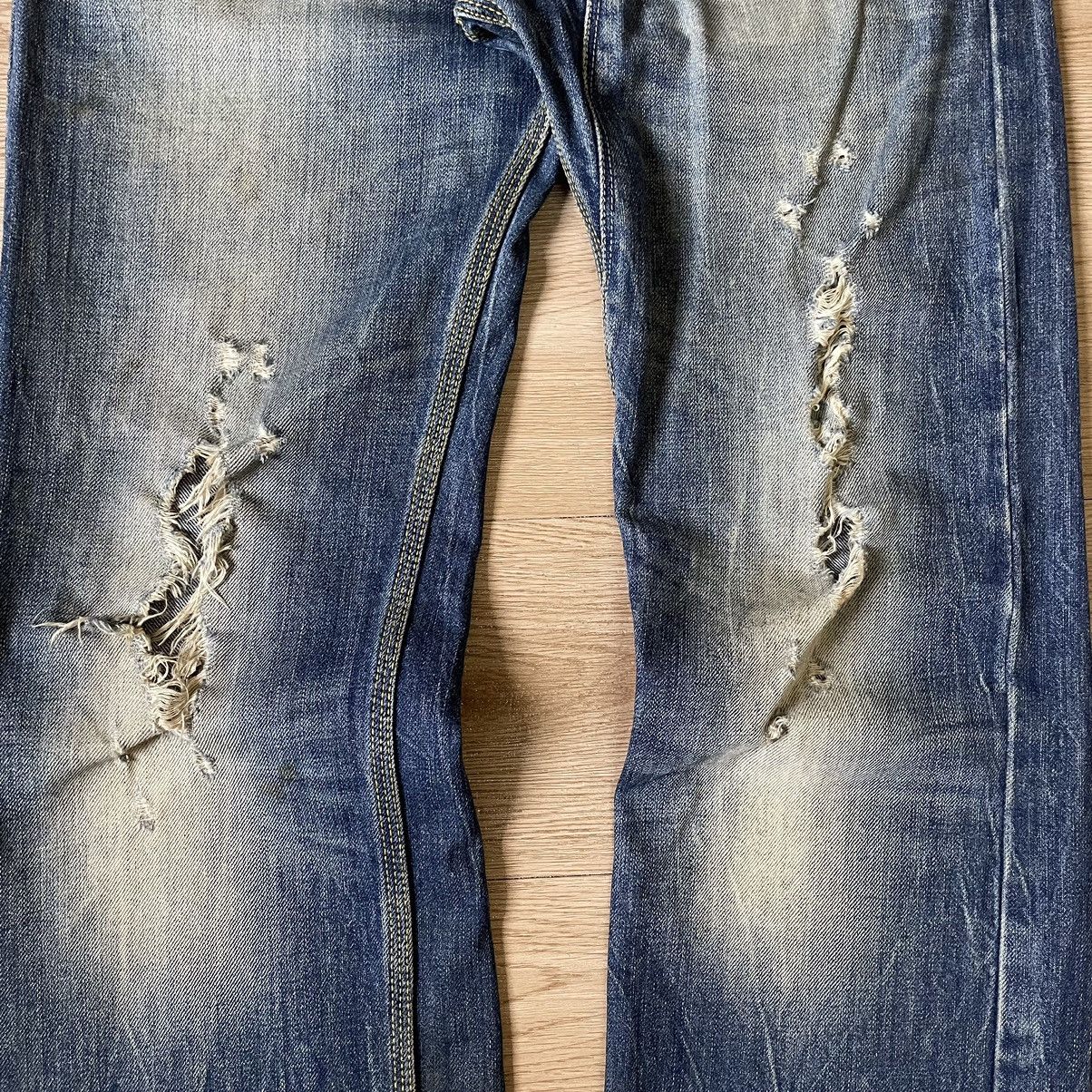 Diesel Vintage Diesel Distressed Straight Cut Faded Mud Wash Denim Size US 32 / EU 48 - 4 Thumbnail