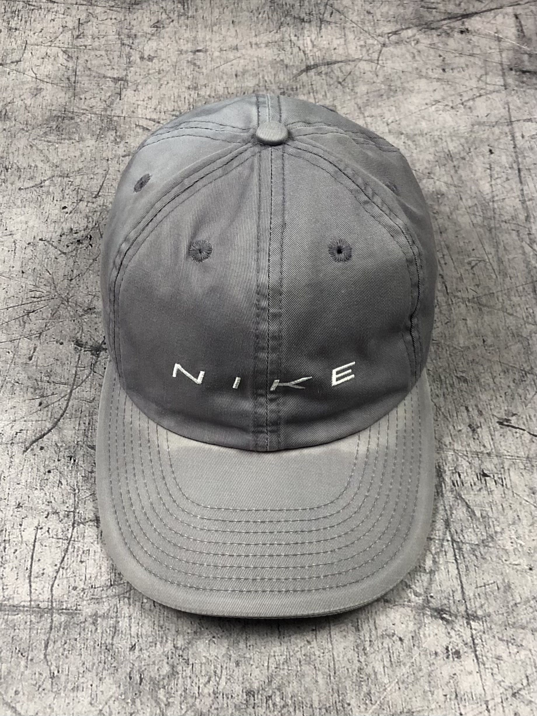 Nike Y2K Nike Cap Sun Faded Color Size ONE SIZE - 1 Thumbnail