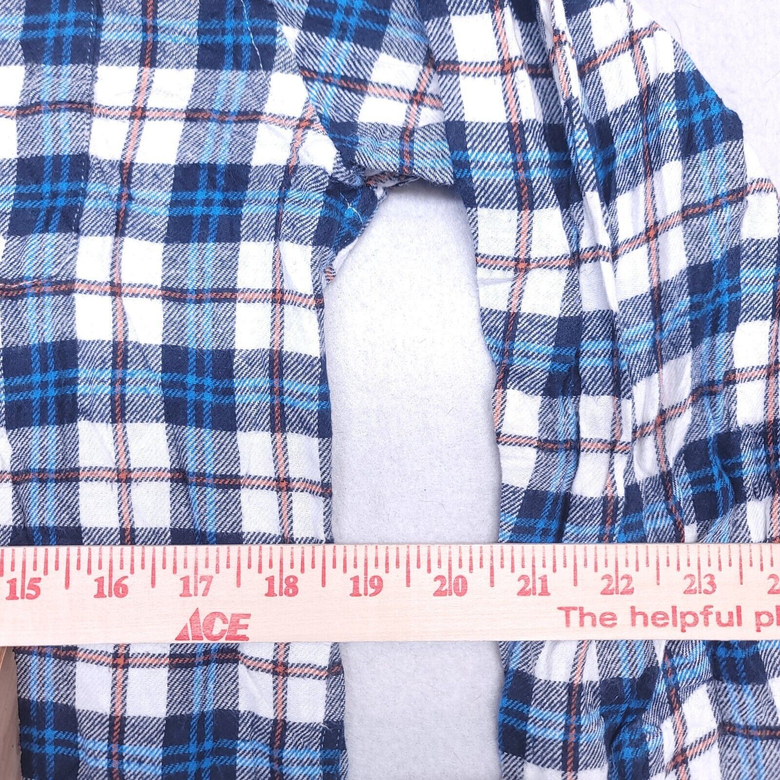 Croft & Barrow Croft & Barrow Tartan Flannel Shirt Mens Size Medium M Blue Size US M / EU 48-50 / 2 - 8 Thumbnail