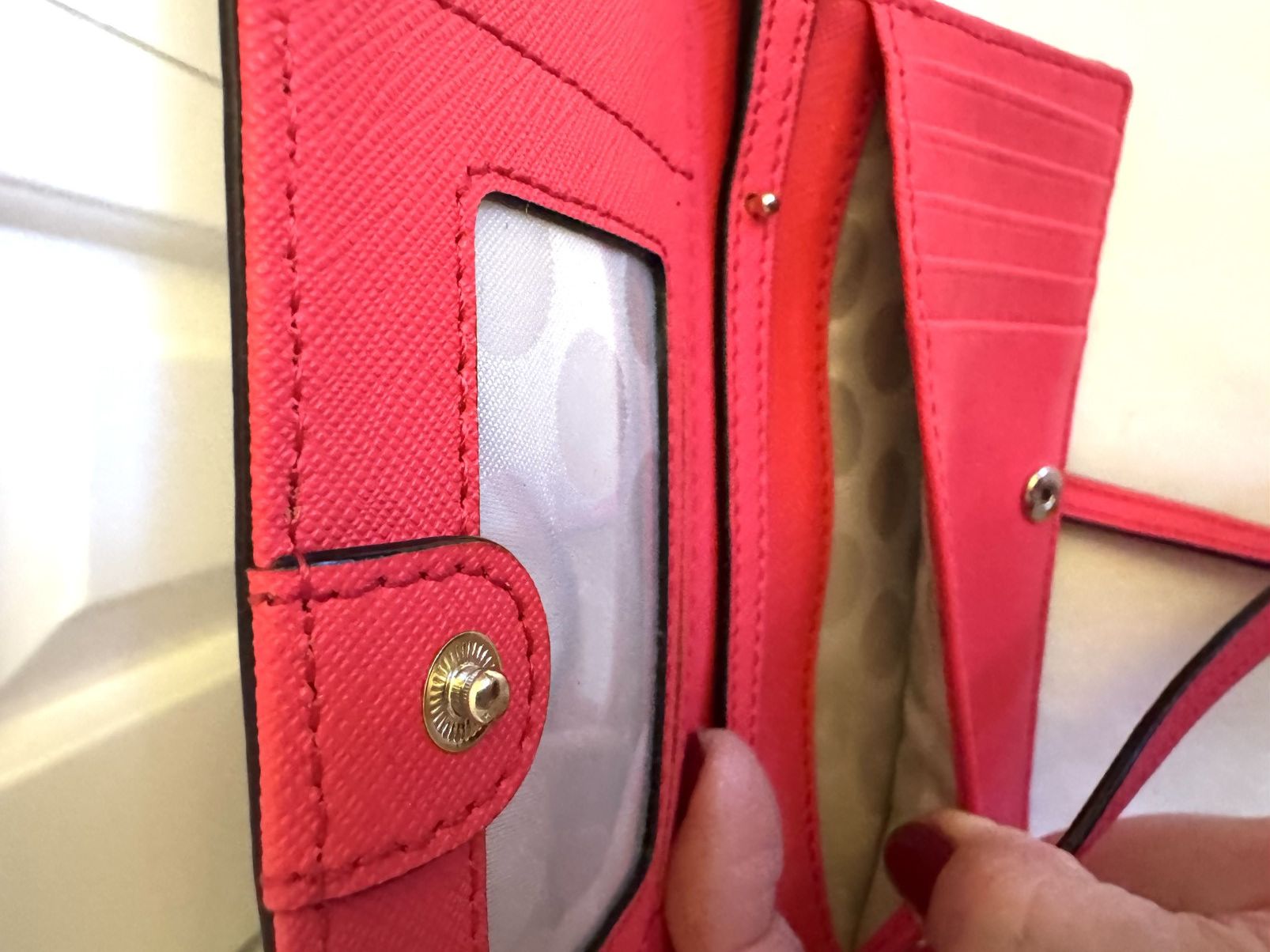 Kate Spade KATE SPADE Red Saffiano Leather Crossbody Wallet NWOT Size ONE SIZE - 6 Thumbnail