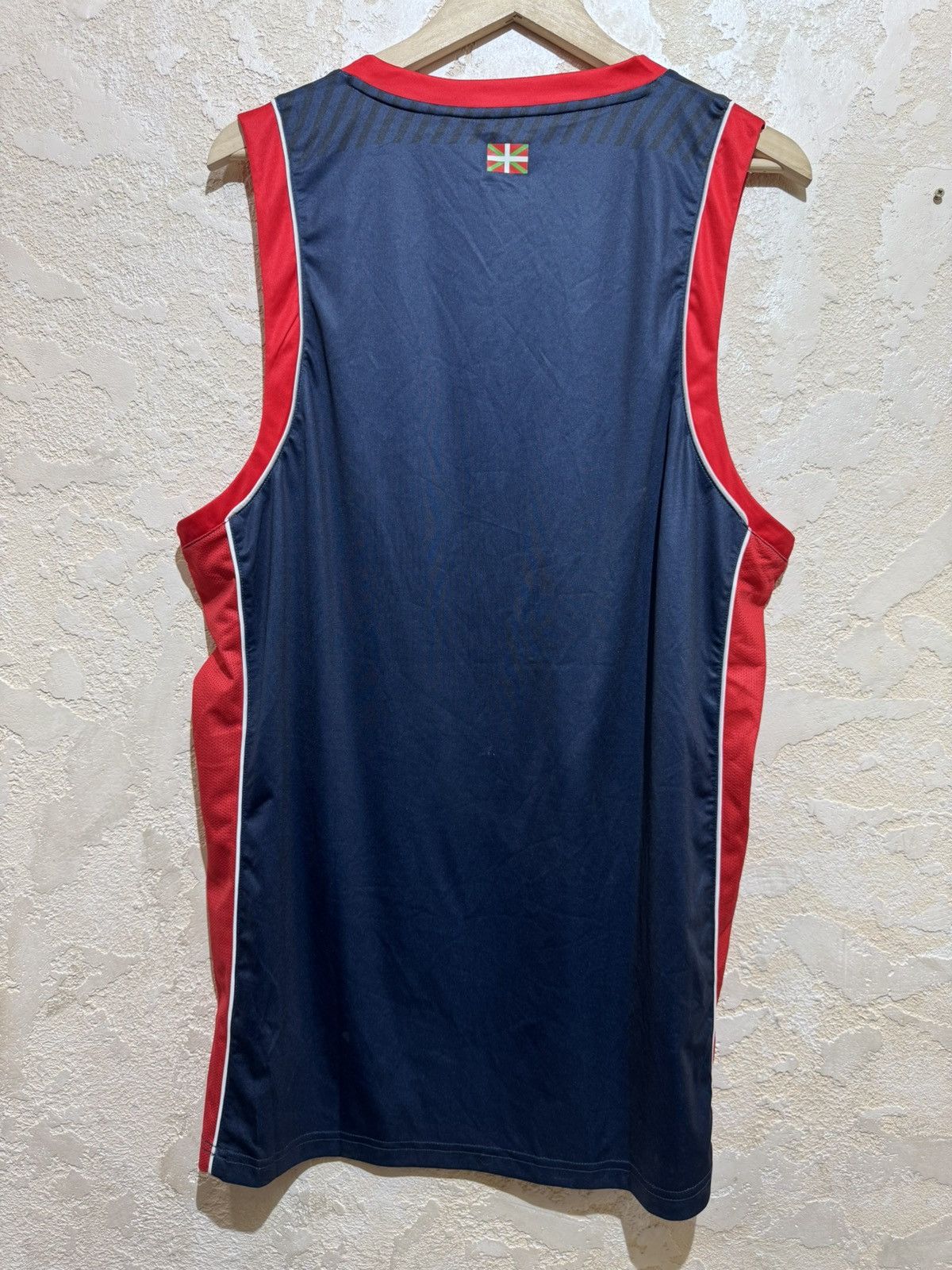 Other Baskonia Basketball Jersey Kelme XL New With Tags Size US XL / EU 56 / 4 - 9 Thumbnail