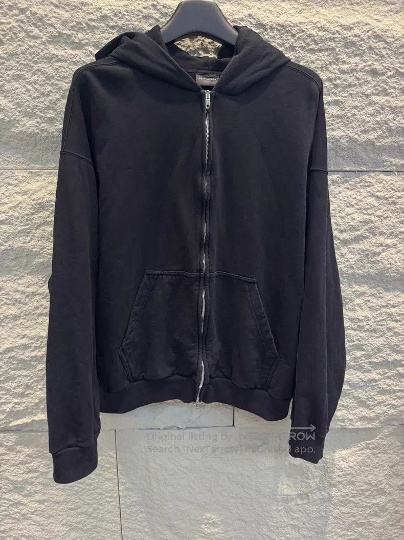 Balenciaga Balenciaga Logo Rhinestone Zipper Sweatshirt Size US M / EU 48-50 / 2 - 1 Thumbnail