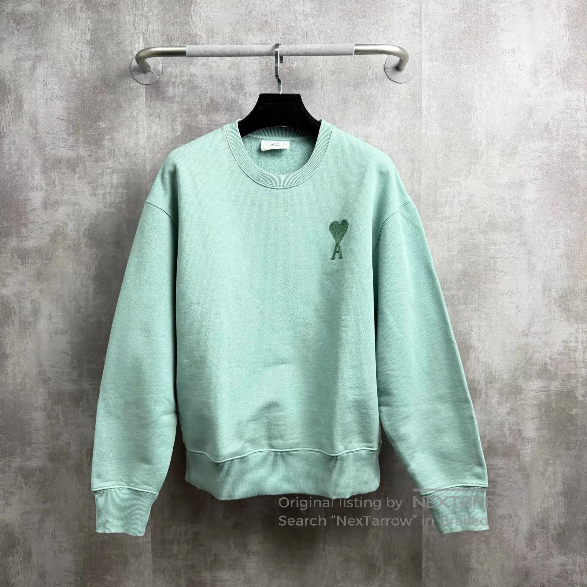 AMI Ami Green Embroidered Heart Sweatshirt XL. Size XL / US 12-14 / IT 48-50 - 1 Thumbnail