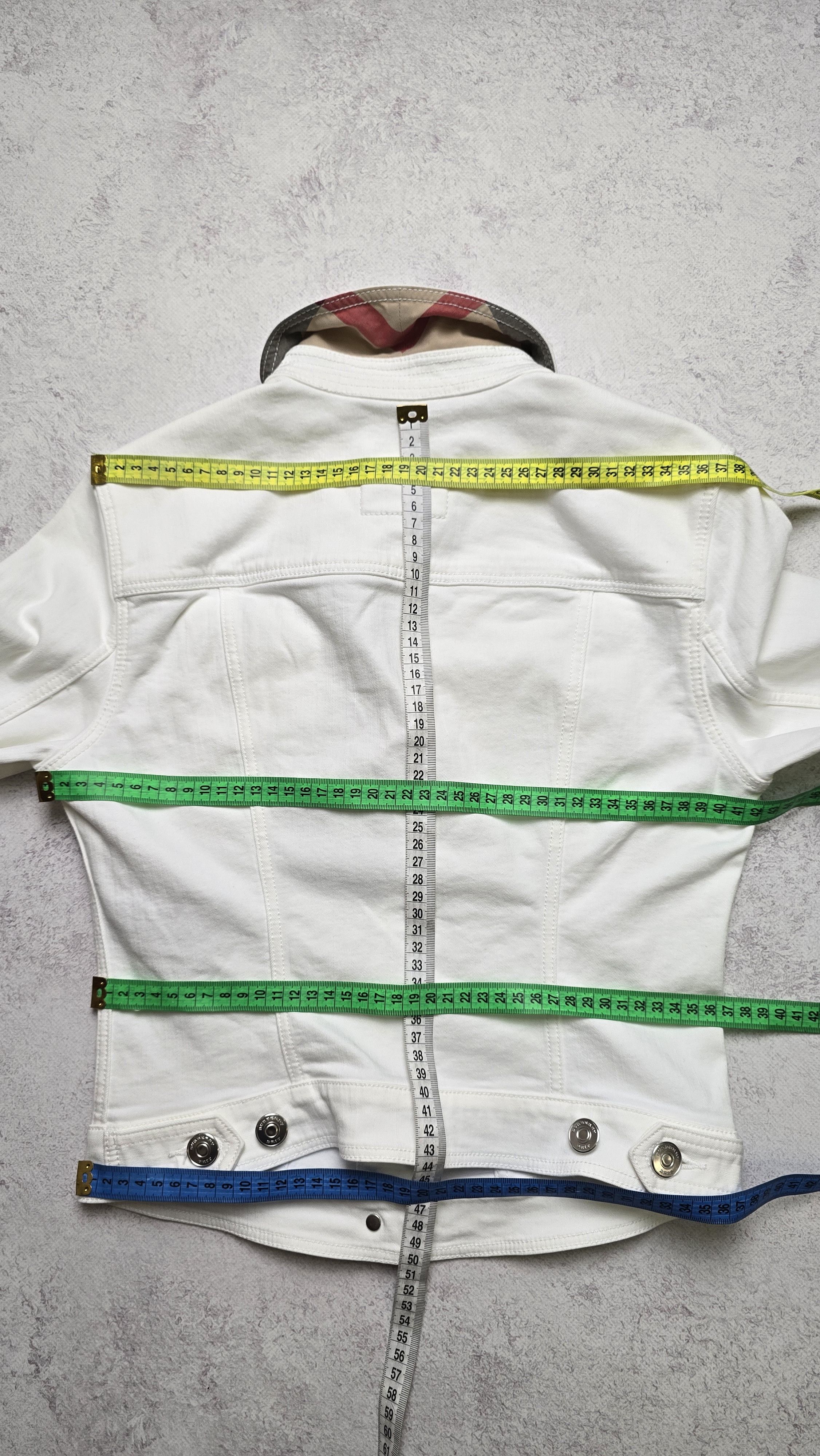 Burberry Burberry Brit White Cropped Denim Jacket Designer Luxury Size S / US 4 / IT 40 - 4 Thumbnail