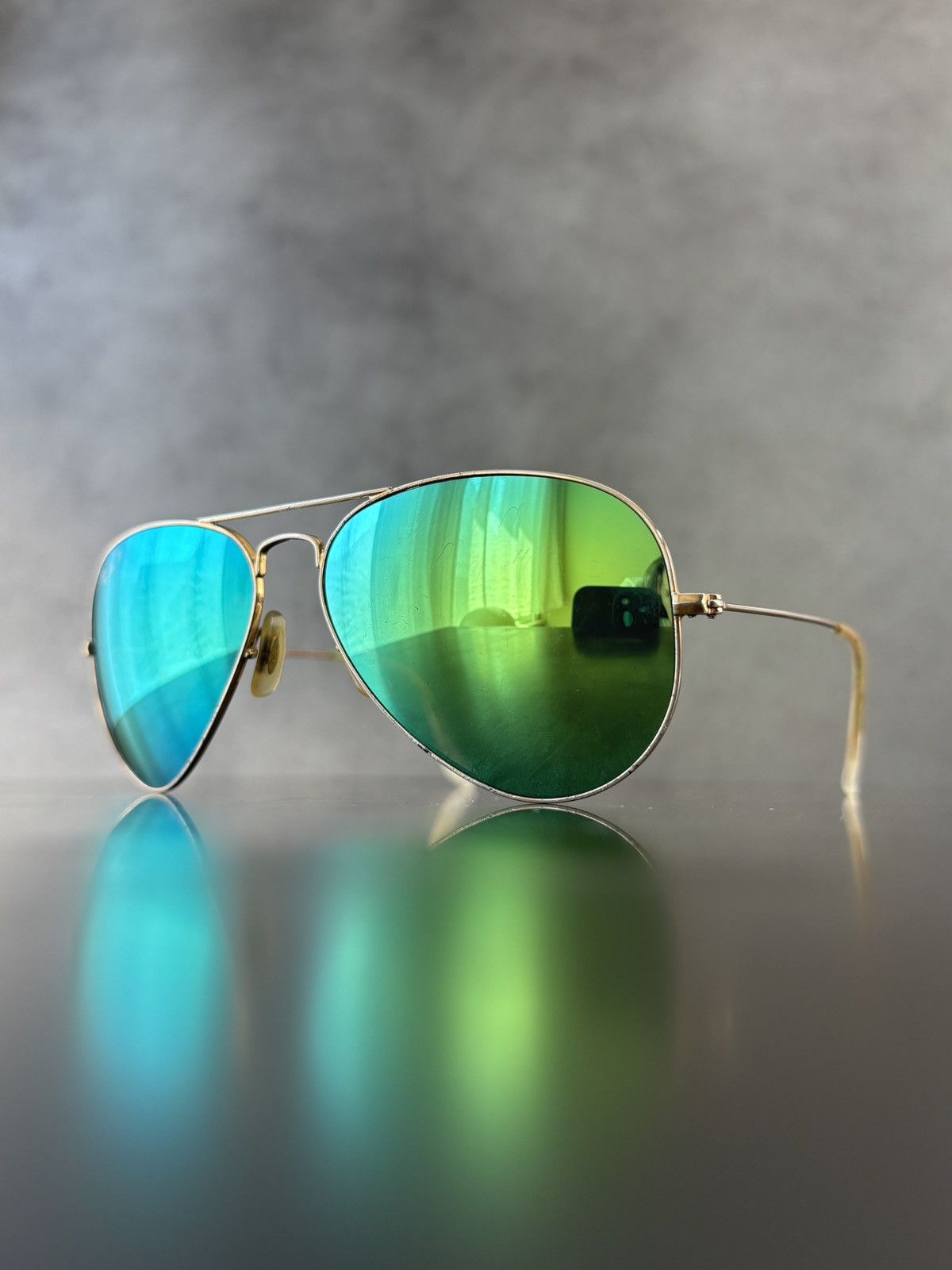 Ray-Ban Gold Frame Aviator Sunglasses with Green Mirrored Lenses and Lime Case Ray-Ban RB3025 001 Aviator Sunglasses - Gold Frame, Green  main image 2