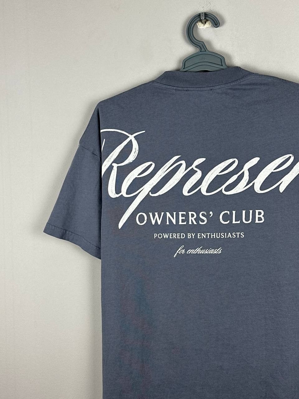 Represent Clo. Represent Clo Owners Club Streetwear Spellout Retro Tee Size US L / EU 52-54 / 3 - 11 Thumbnail