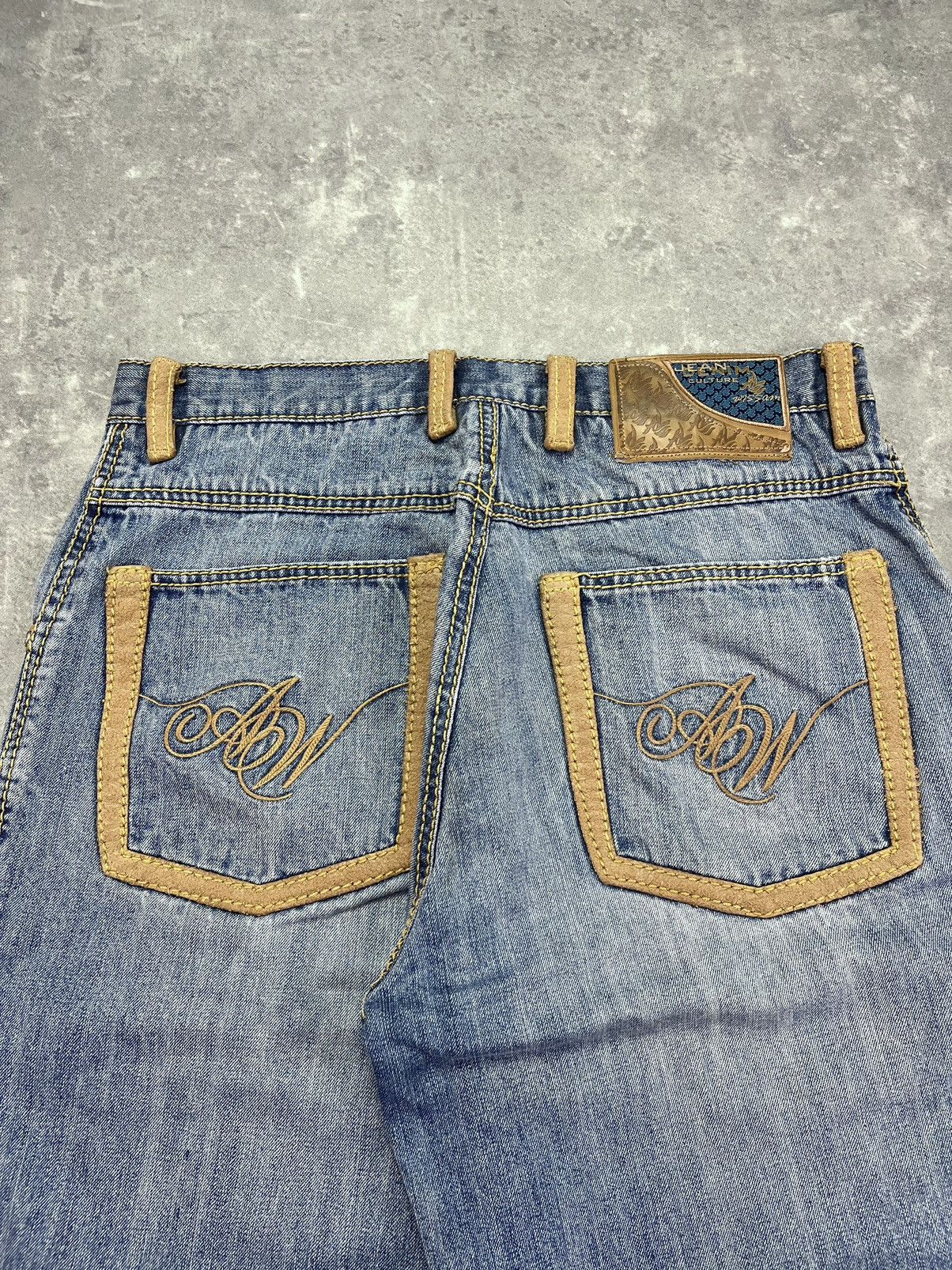 Al Wissam Al Wissam Y2K Embroidered Logo Baggy Denim Shorts Jorts 36 Size US 36 / EU 52 - 10 Thumbnail