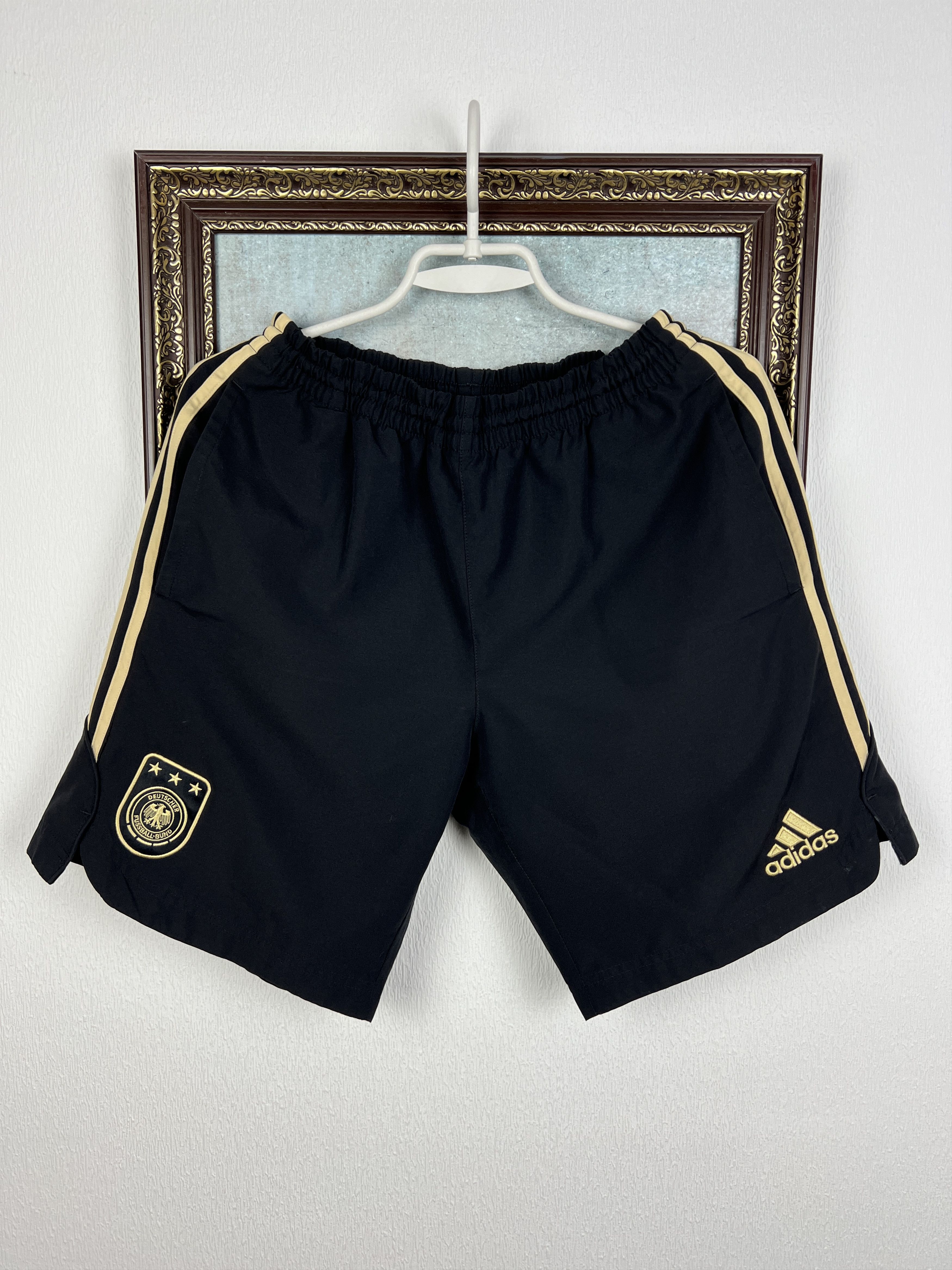 Adidas Vintage Adidas Germany Football Track Shorts Soccer Athletic Size US 32 / EU 48 - 1 Thumbnail