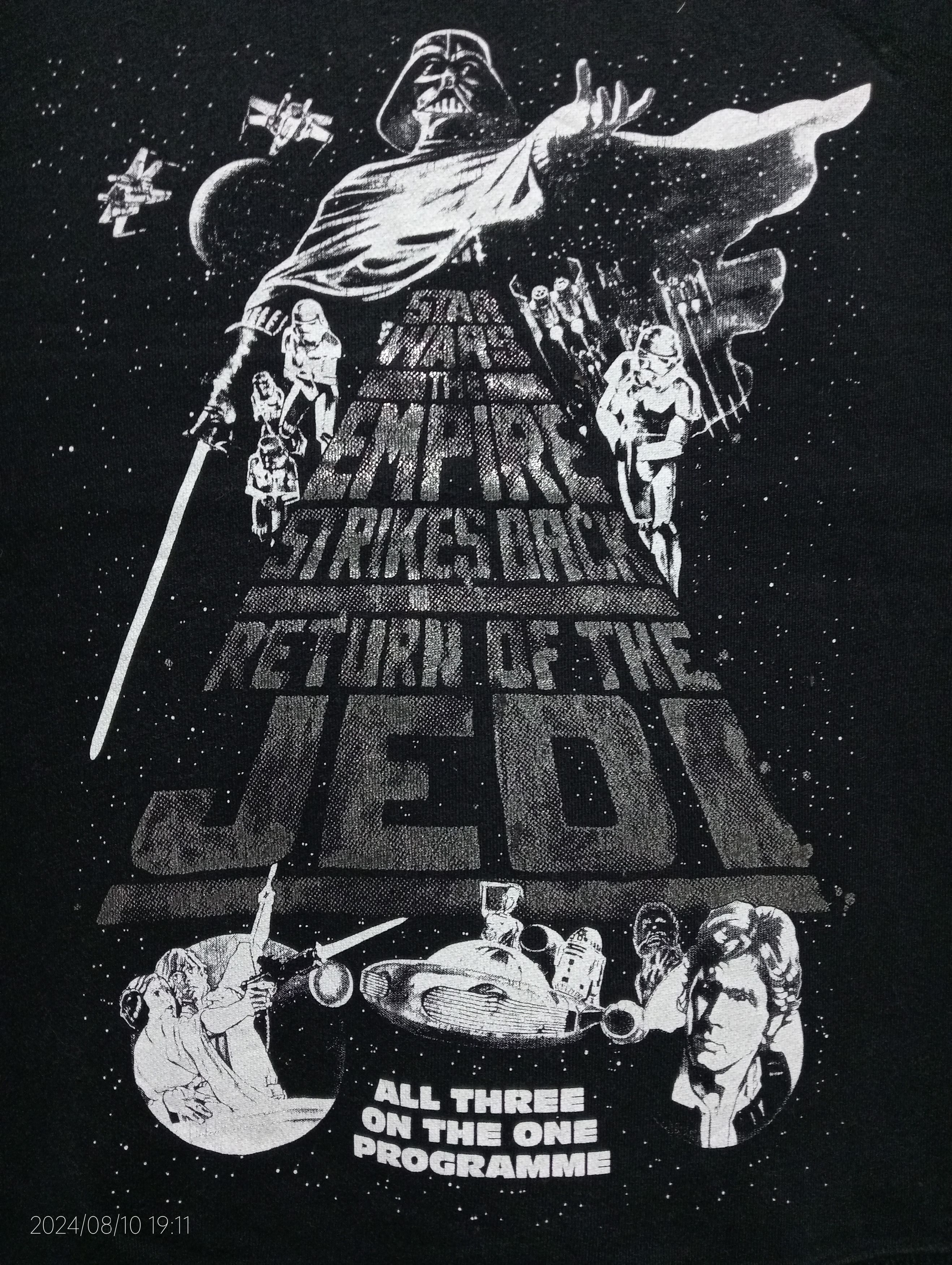 Other Vintage Uniqlo X Star Wars Crewneck Sweatshirt Size US S / EU 44-46 / 1 - 6 Thumbnail